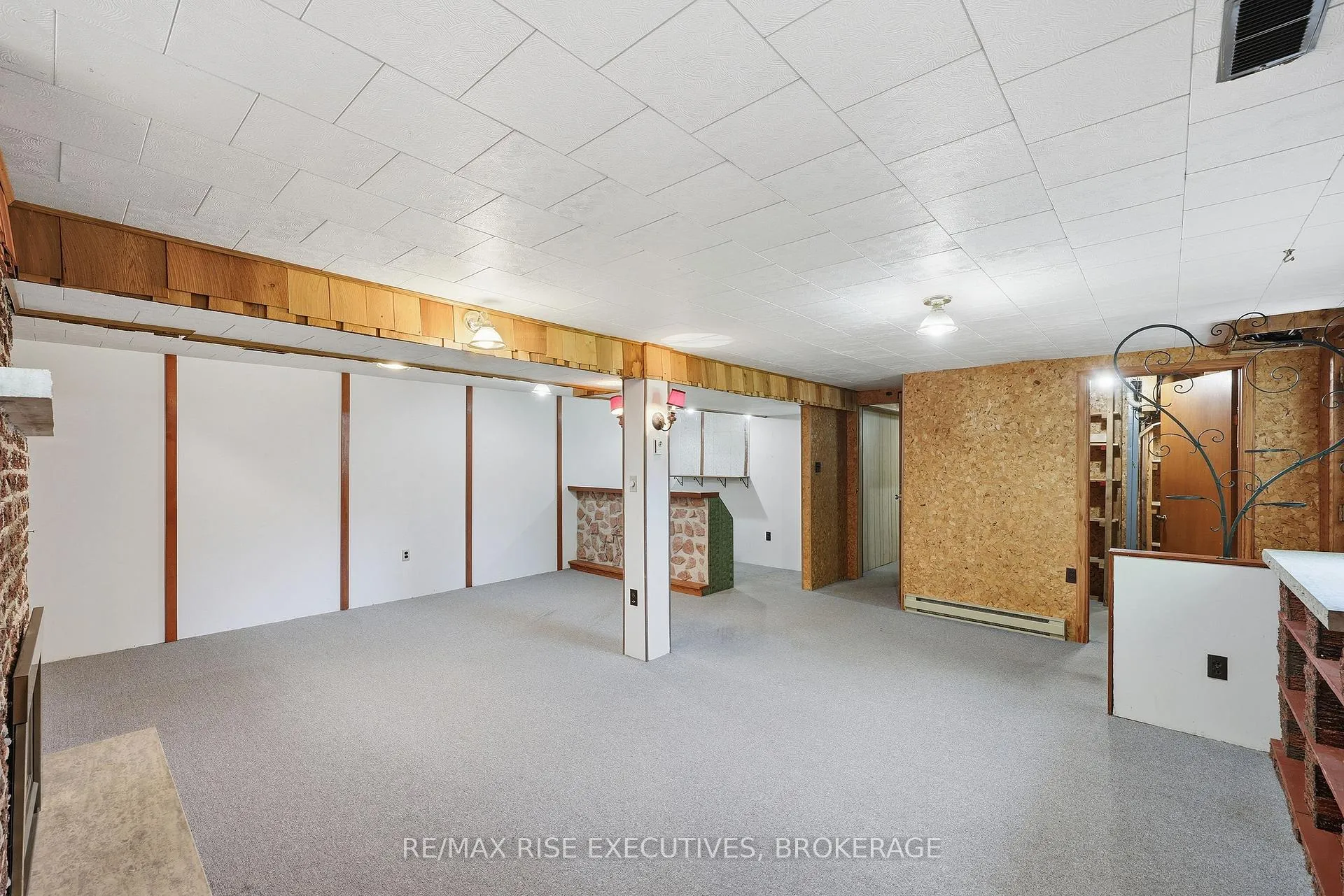 Photo 28 of 1055 Lincoln Drive, Kingston, South of Taylor-Kidd Blvd — HOMEH