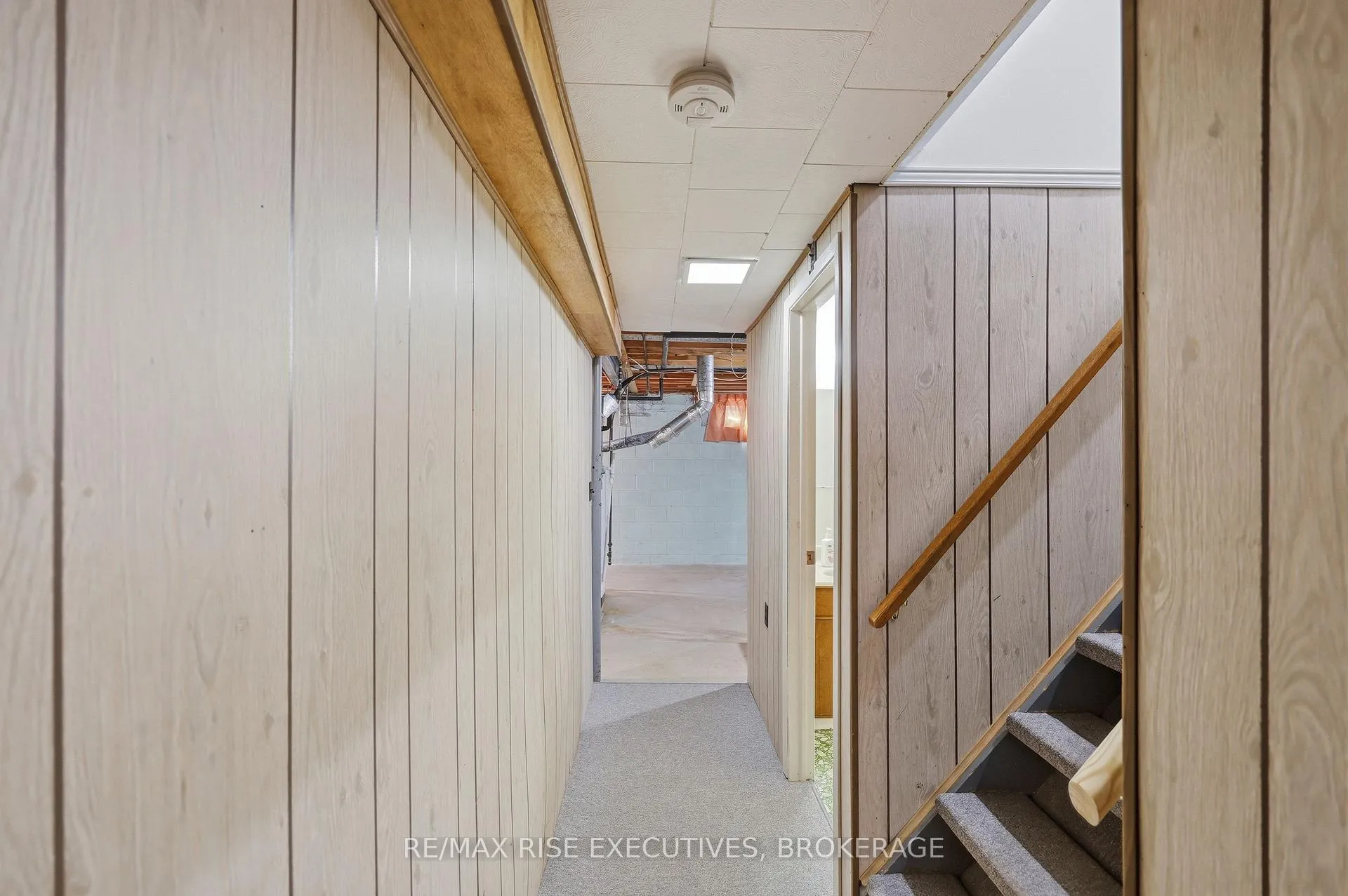 Photo 33 of 1055 Lincoln Drive, Kingston, South of Taylor-Kidd Blvd — HOMEH