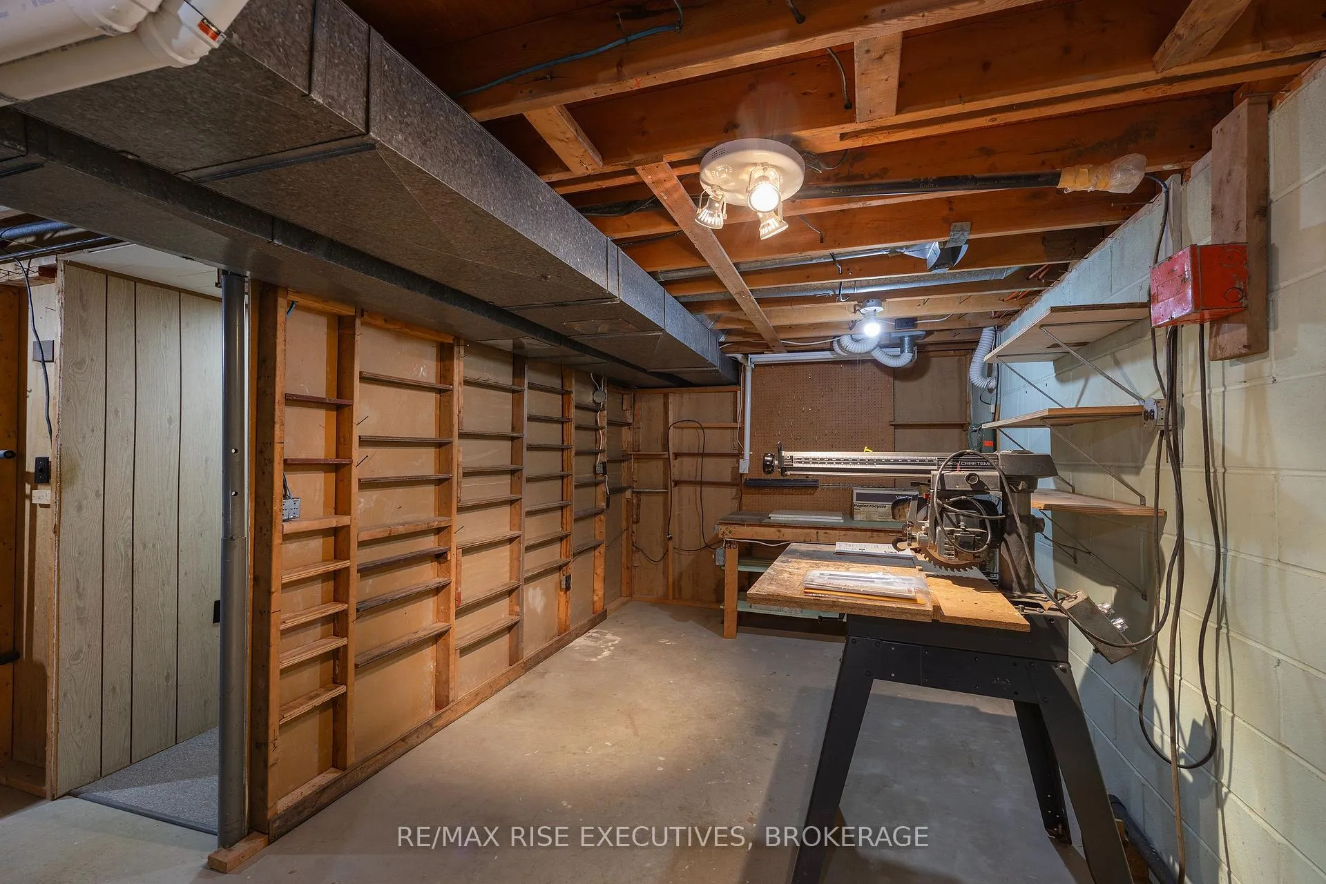 Photo 38 of 1055 Lincoln Drive, Kingston, South of Taylor-Kidd Blvd — HOMEH