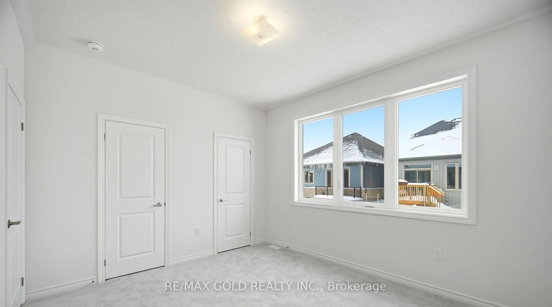Photo 10 of 251 Wilcox Drive, Clearview, Stayner — HOMEH