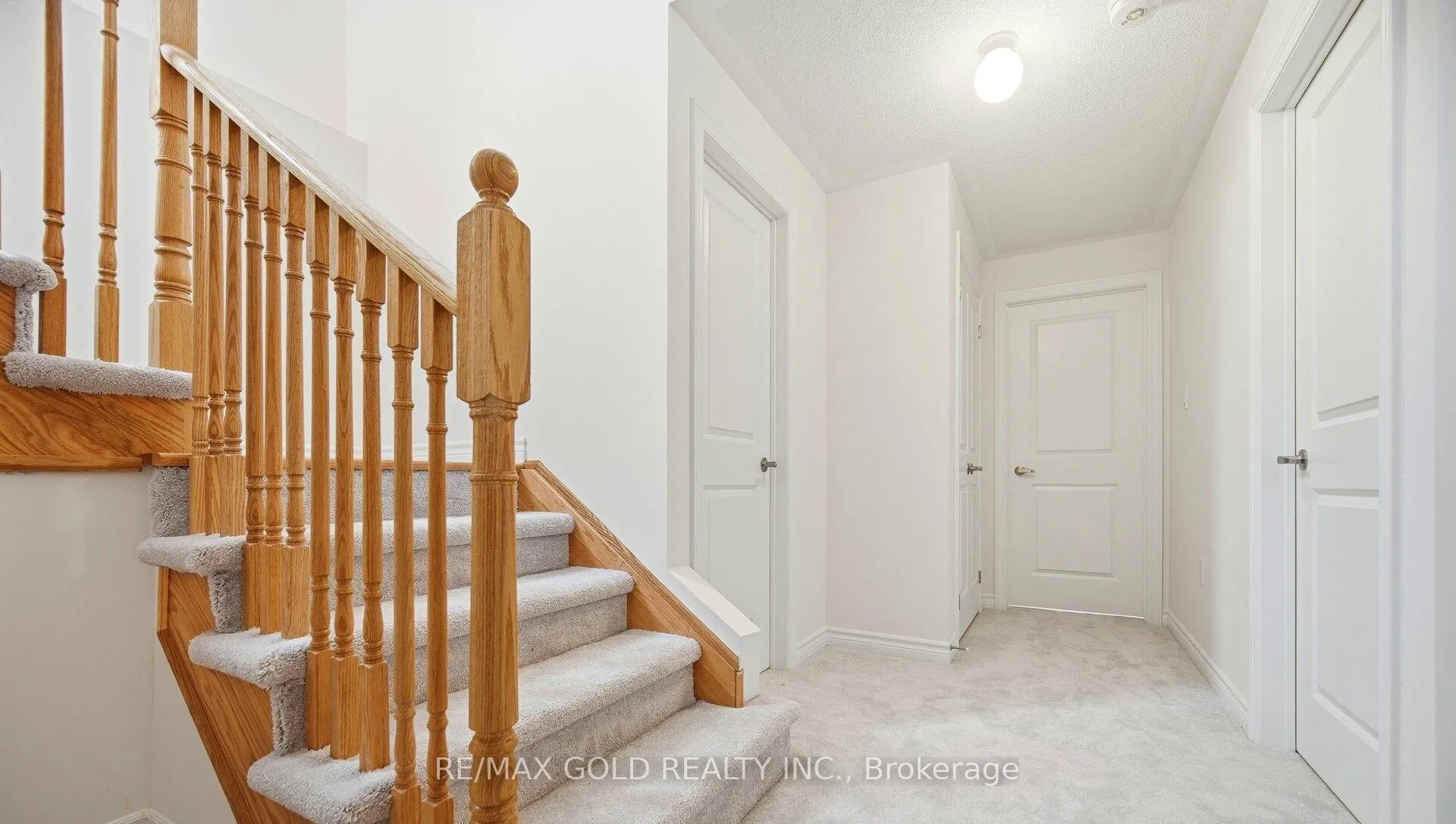 Photo 13 of 251 Wilcox Drive, Clearview, Stayner — HOMEH