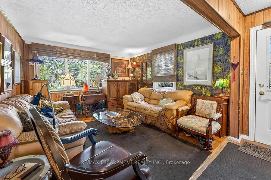 Photo 5 of 104 Teal Avenue, Hamilton, Stoney Creek — HOMEH