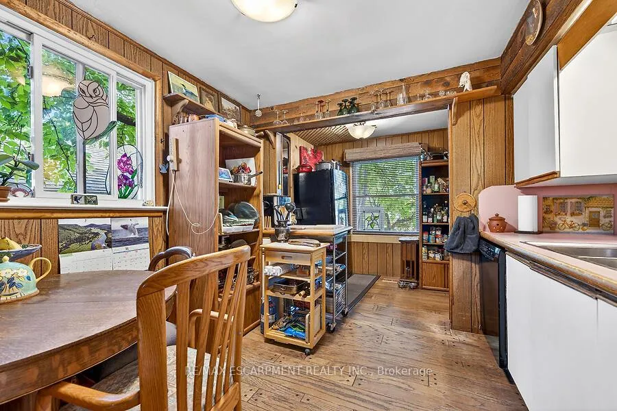 Photo 7 of 104 Teal Avenue, Hamilton, Stoney Creek — HOMEH