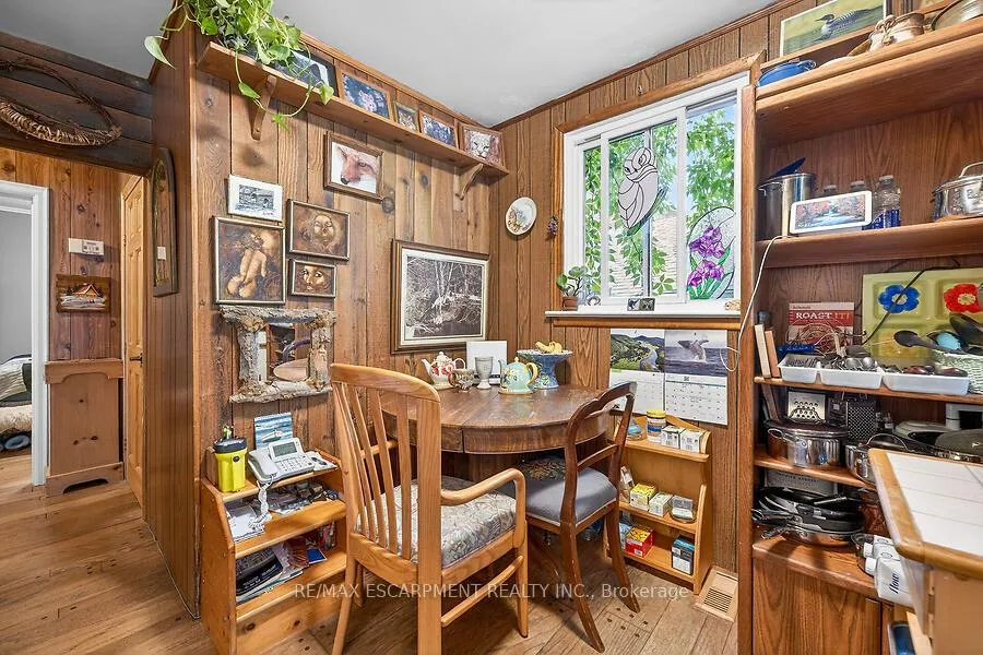 Photo 12 of 104 Teal Avenue, Hamilton, Stoney Creek — HOMEH