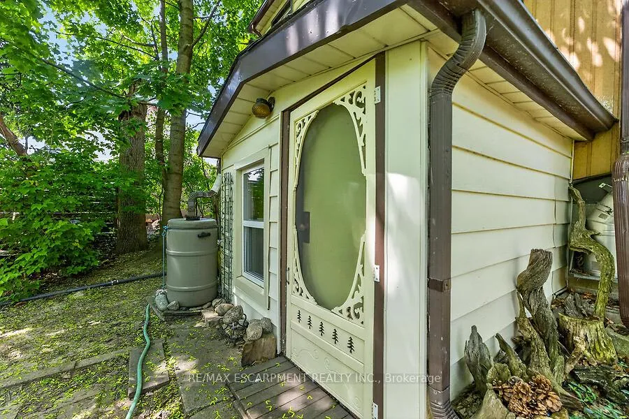 Photo 28 of 104 Teal Avenue, Hamilton, Stoney Creek — HOMEH