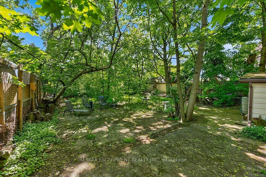 Photo 30 of 104 Teal Avenue, Hamilton, Stoney Creek — HOMEH
