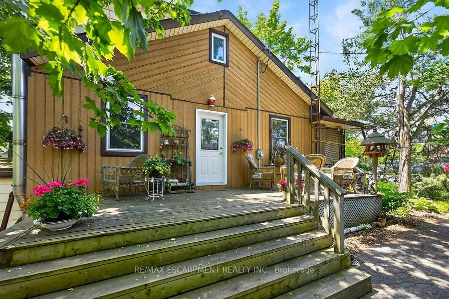 Photo 32 of 104 Teal Avenue, Hamilton, Stoney Creek — HOMEH