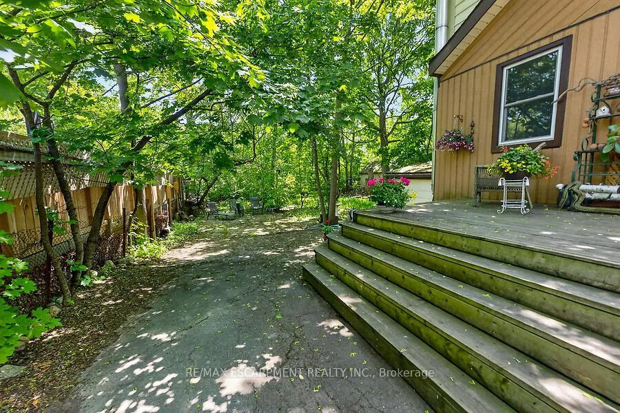 Photo 33 of 104 Teal Avenue, Hamilton, Stoney Creek — HOMEH