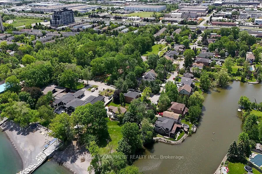 Photo 41 of 104 Teal Avenue, Hamilton, Stoney Creek — HOMEH