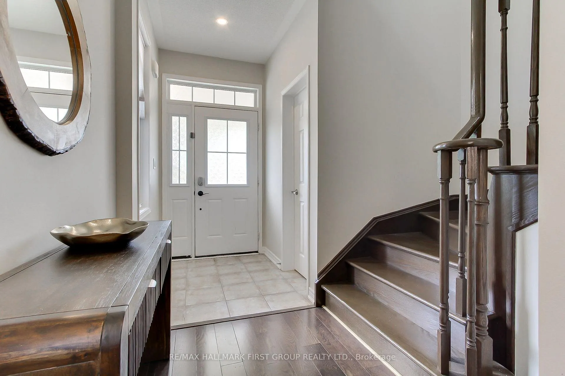 Photo 6 of 150 Angus Drive, Ajax, Central — HOMEH