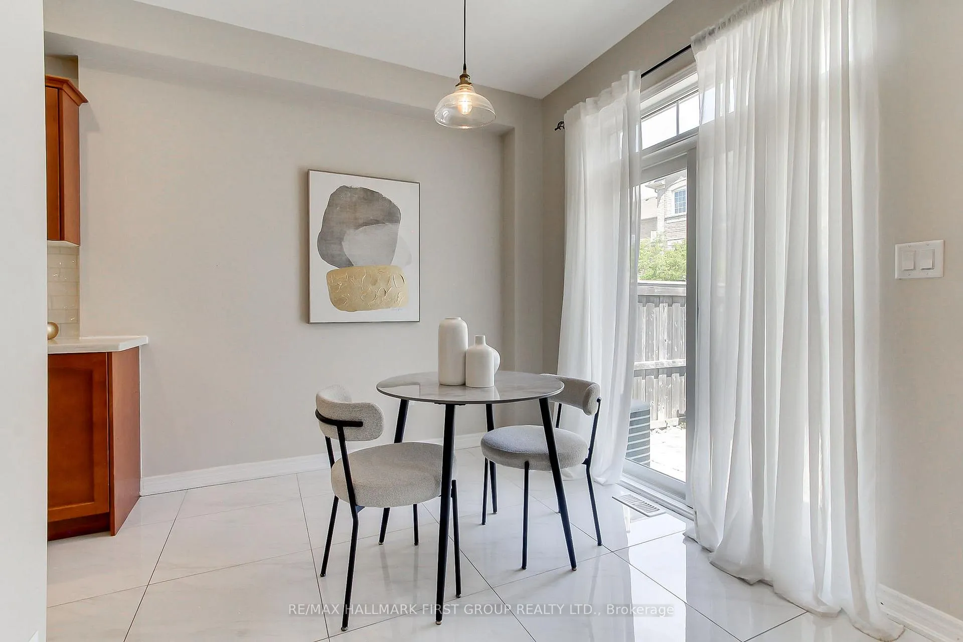 Photo 18 of 150 Angus Drive, Ajax, Central — HOMEH