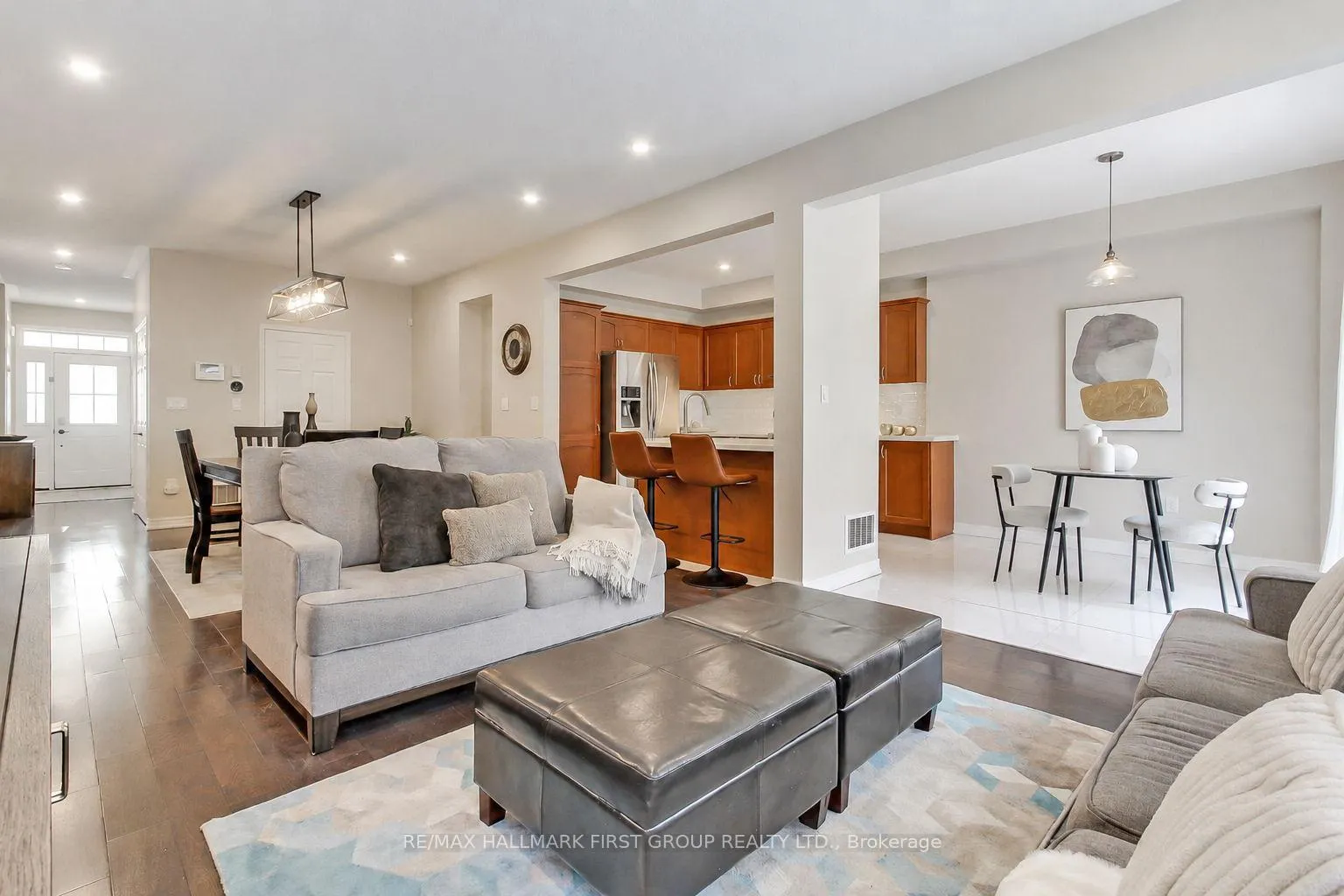 Photo 19 of 150 Angus Drive, Ajax, Central — HOMEH