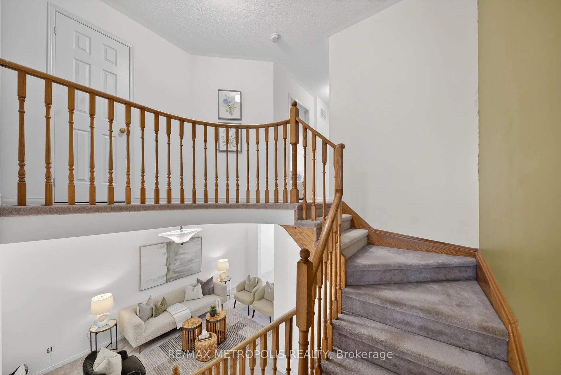 Photo 25 of 34 Michaelman Road, Ajax, South East — HOMEH