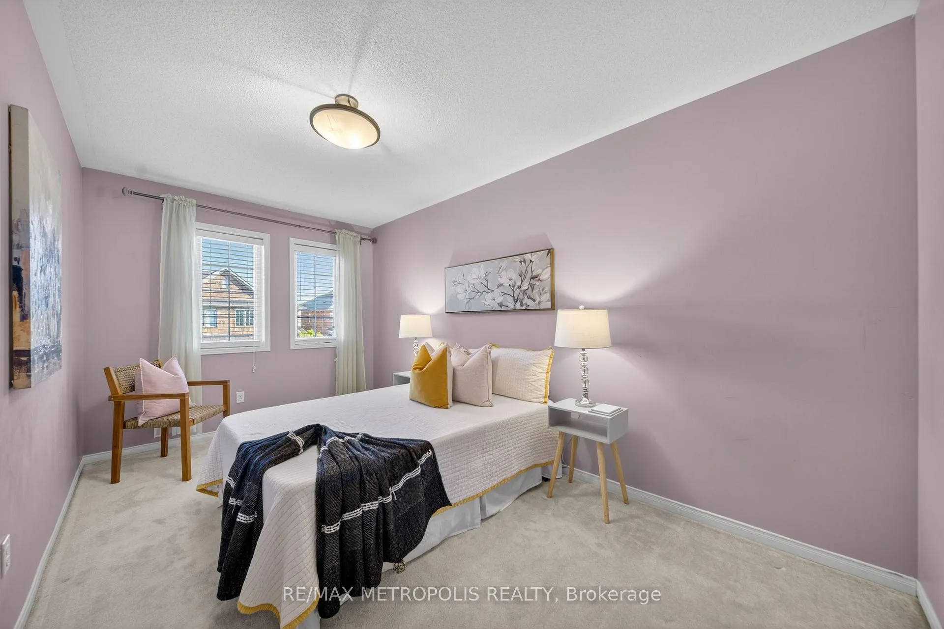 Photo 26 of 34 Michaelman Road, Ajax, South East — HOMEH