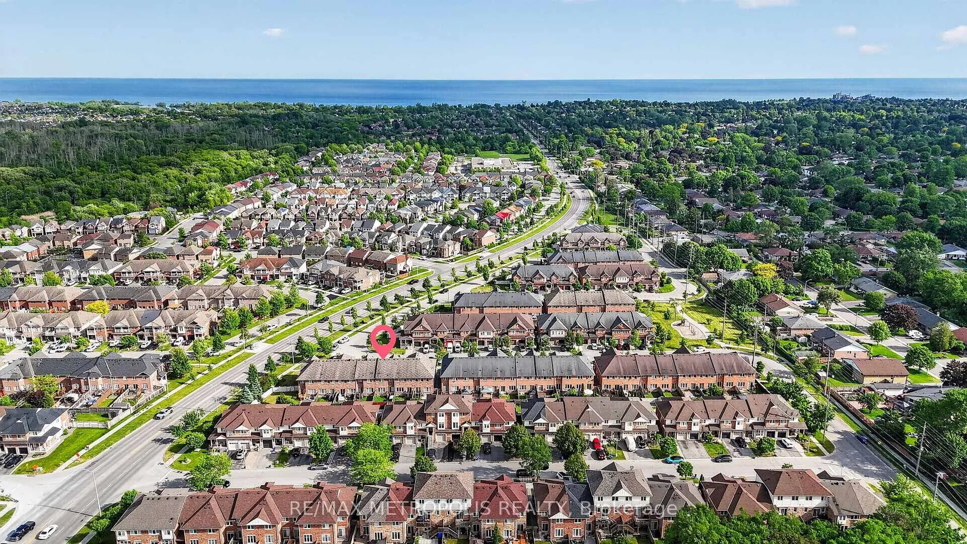 Photo 45 of 34 Michaelman Road, Ajax, South East — HOMEH