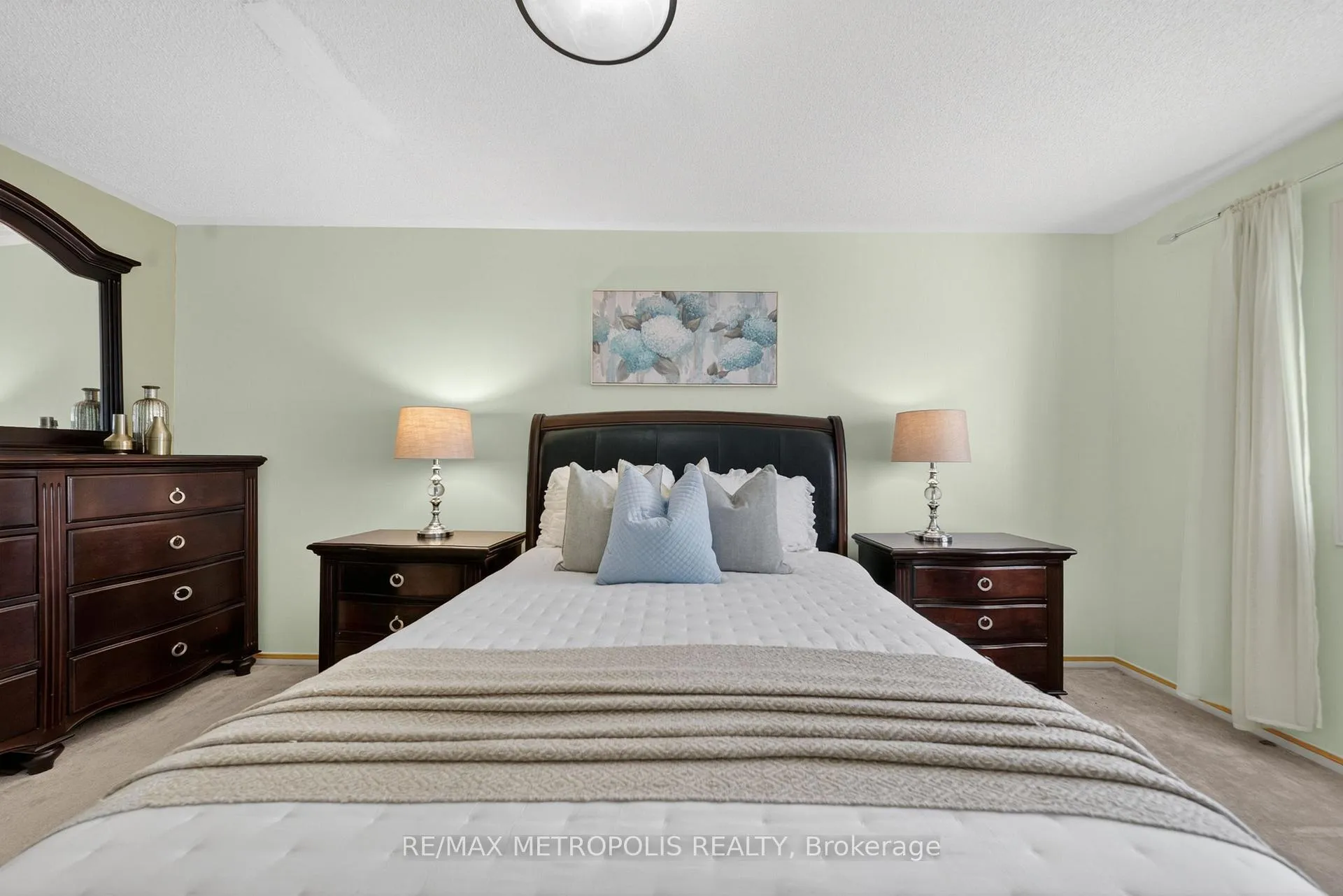 Photo 49 of 34 Michaelman Road, Ajax, South East — HOMEH