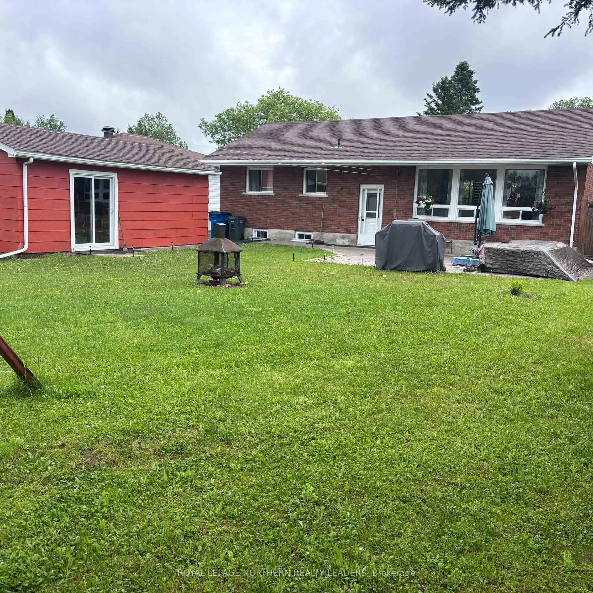 Photo 9 of 291 16th Avenue, Cochrane — HOMEH