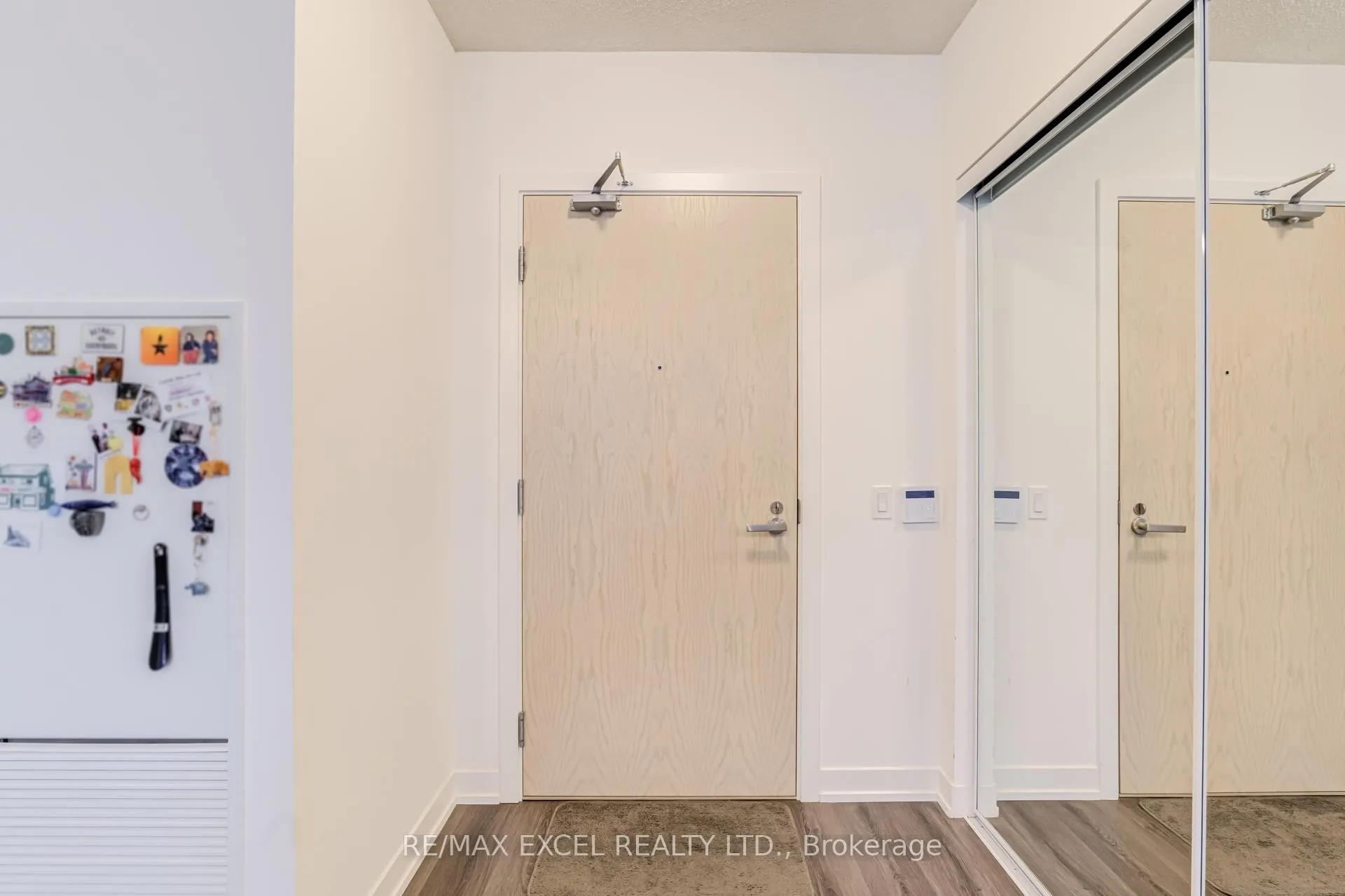 Photo 10 of Unit 808, 138 Downes Street, Toronto, Waterfront Communities — HOMEH