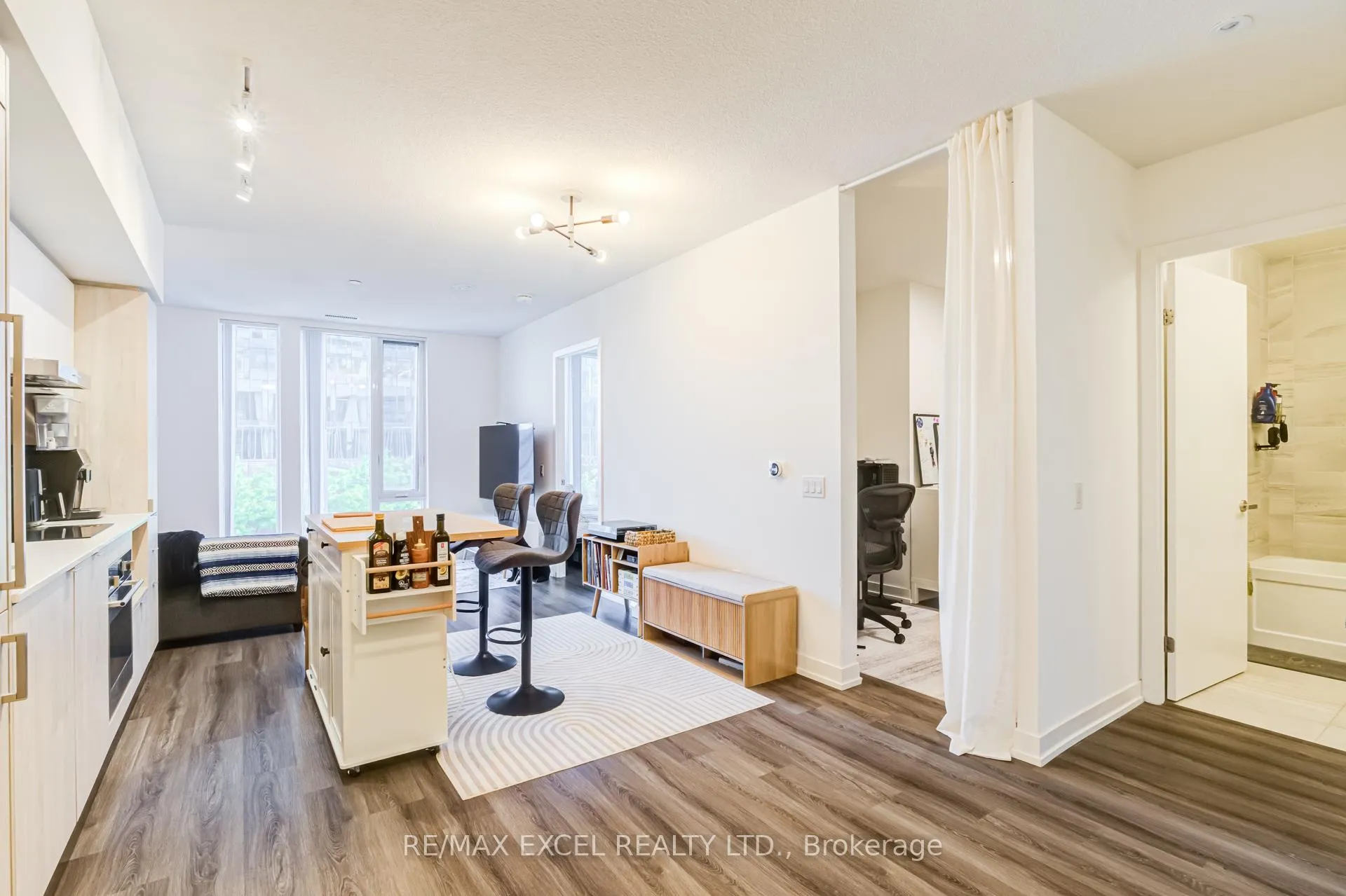 Photo 11 of Unit 808, 138 Downes Street, Toronto, Waterfront Communities — HOMEH
