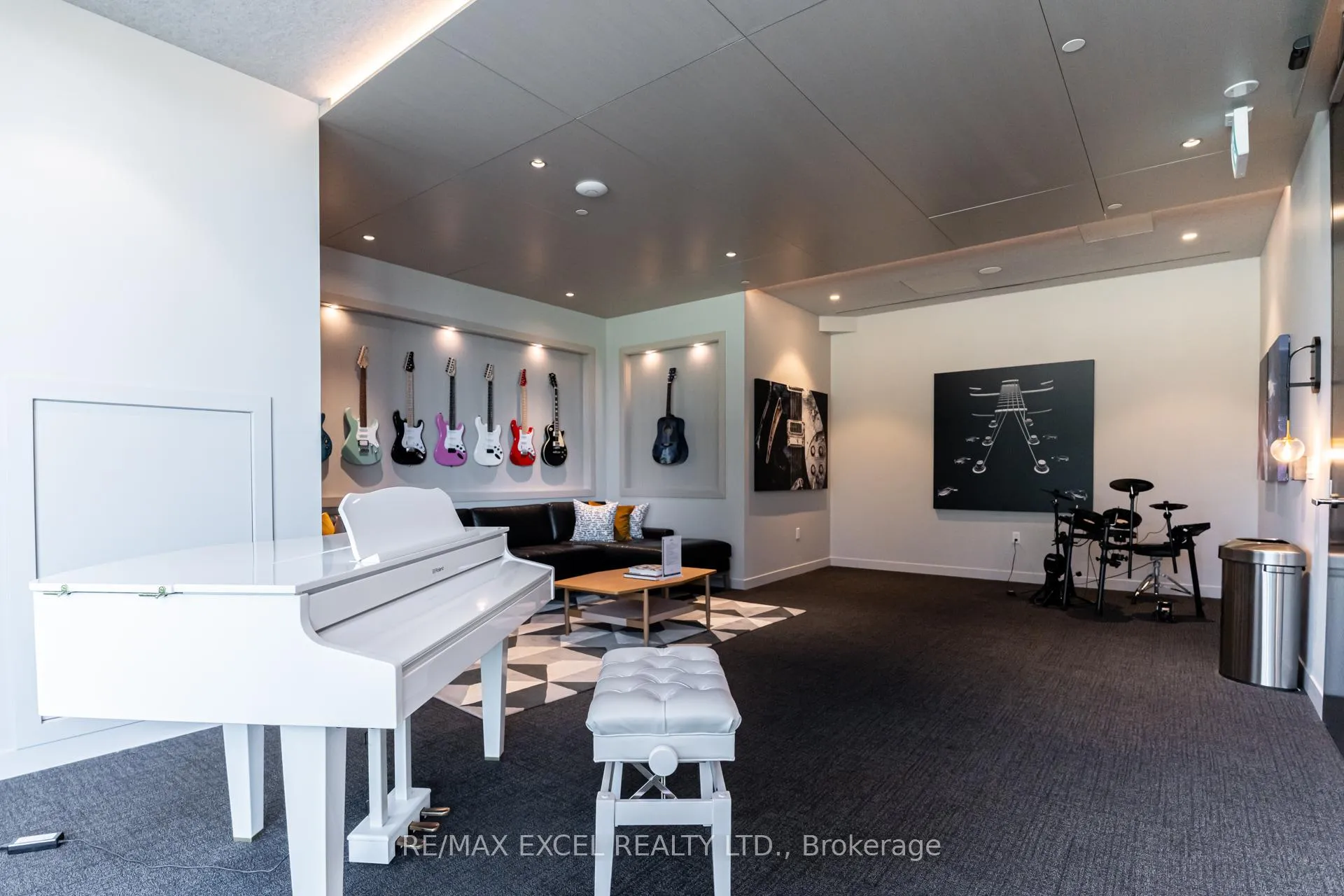 Photo 34 of Unit 808, 138 Downes Street, Toronto, Waterfront Communities — HOMEH
