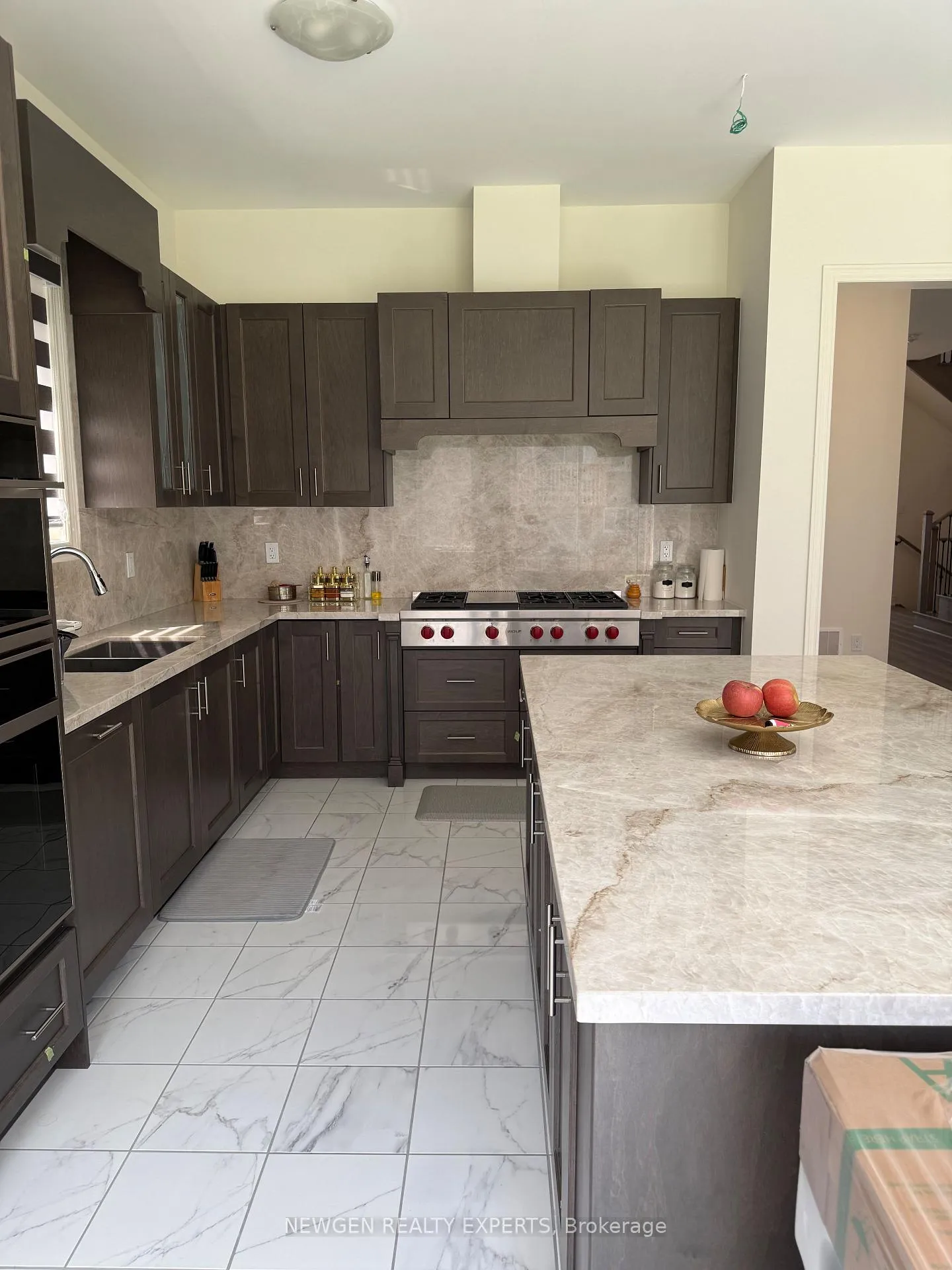 Photo 9 of 2111 Crystal Drive, Oshawa, Kedron — HOMEH