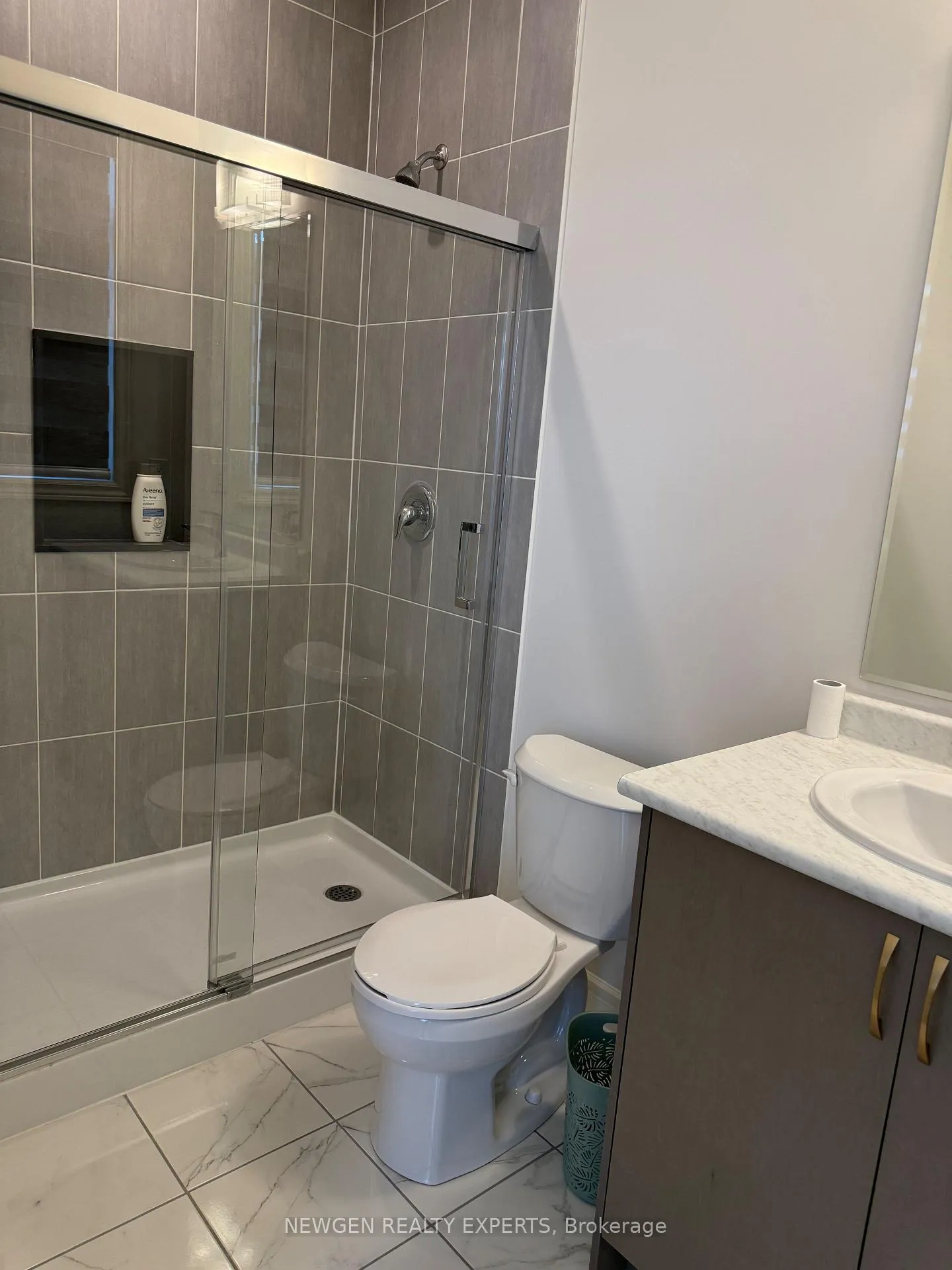 Photo 14 of 2111 Crystal Drive, Oshawa, Kedron — HOMEH