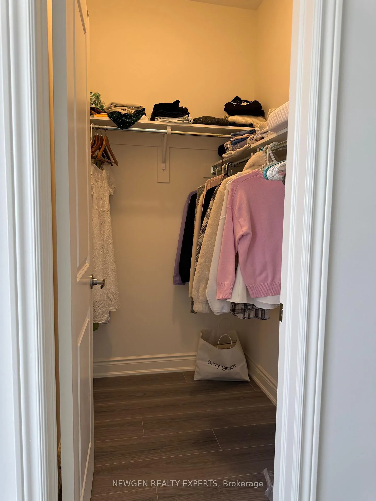 Photo 22 of 2111 Crystal Drive, Oshawa, Kedron — HOMEH