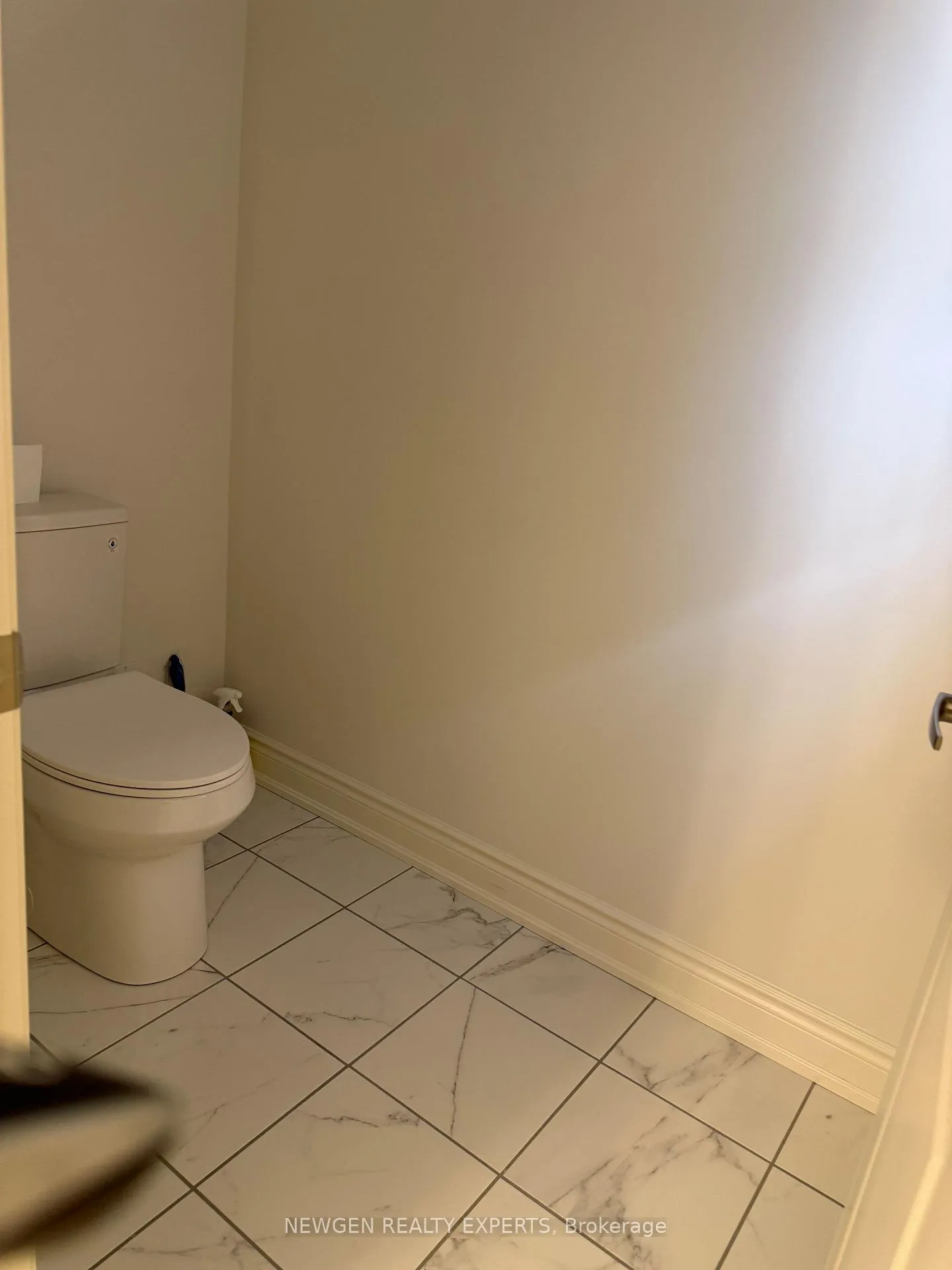Photo 31 of 2111 Crystal Drive, Oshawa, Kedron — HOMEH