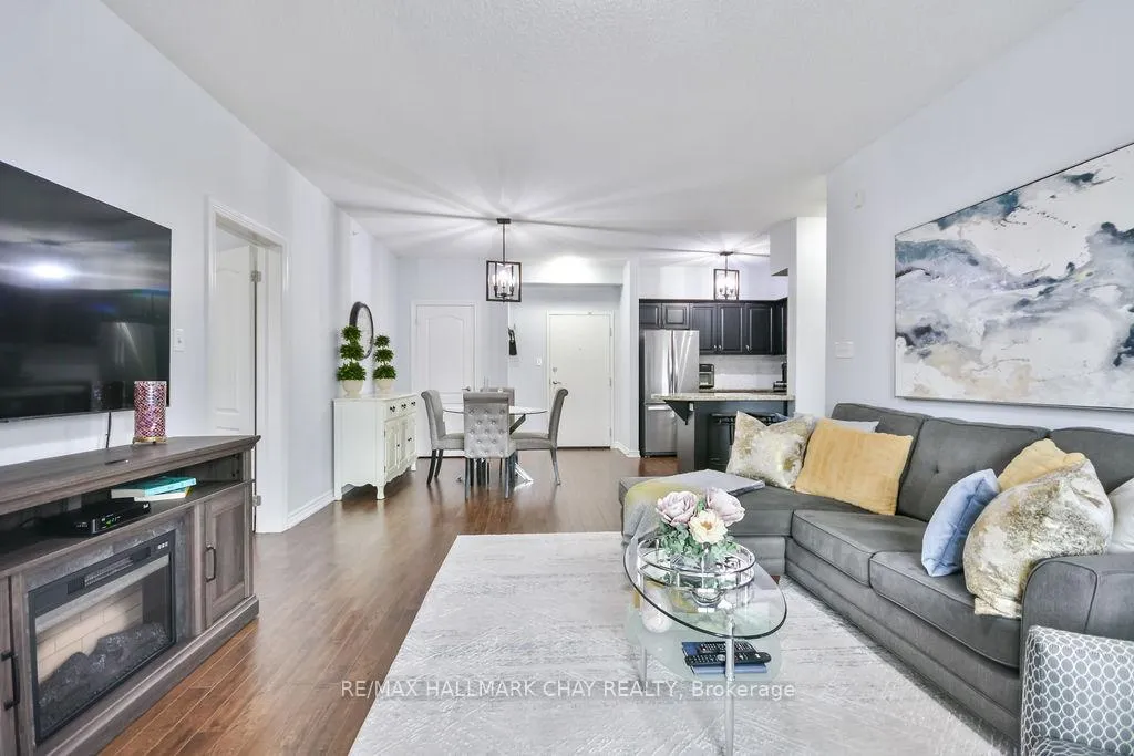 Photo 8 of Unit 207, 43 Ferndale Drive S, Barrie, Ardagh — HOMEH