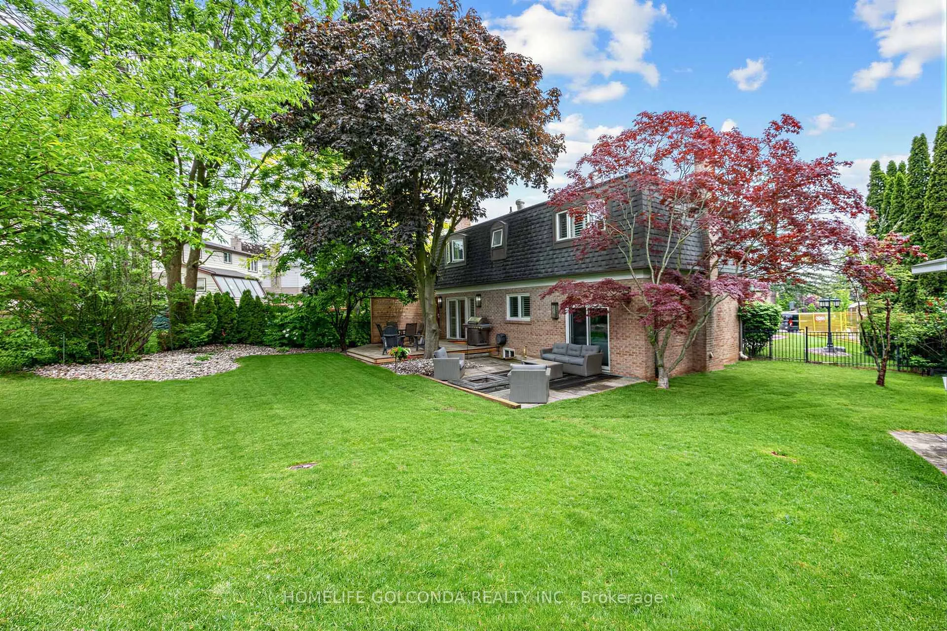 Photo 38 of 416 Victor Court, Pickering, West Shore — HOMEH