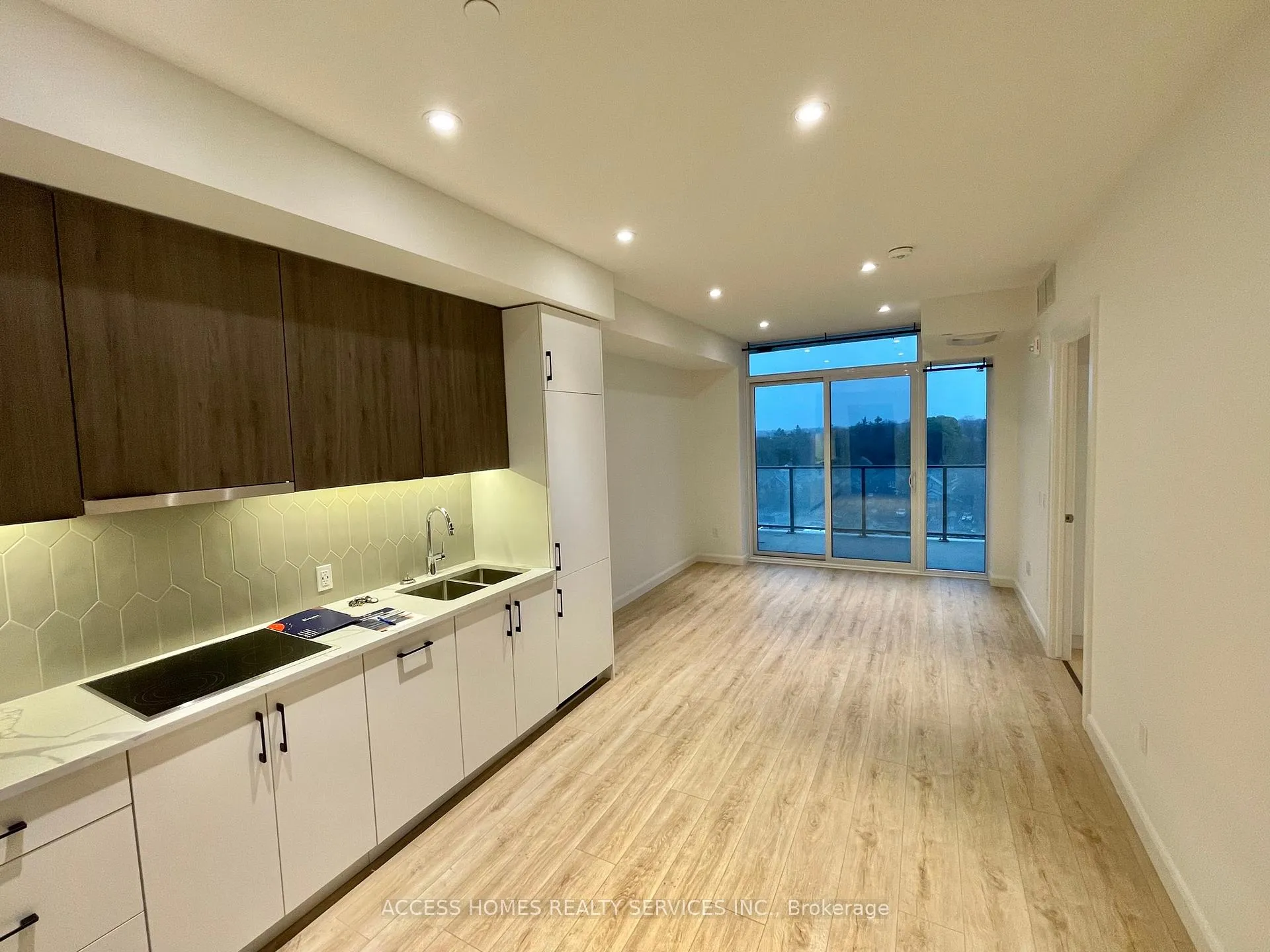 Photo 10 of Unit 601, 741 King Street W, Kitchener, KW Hospital — HOMEH