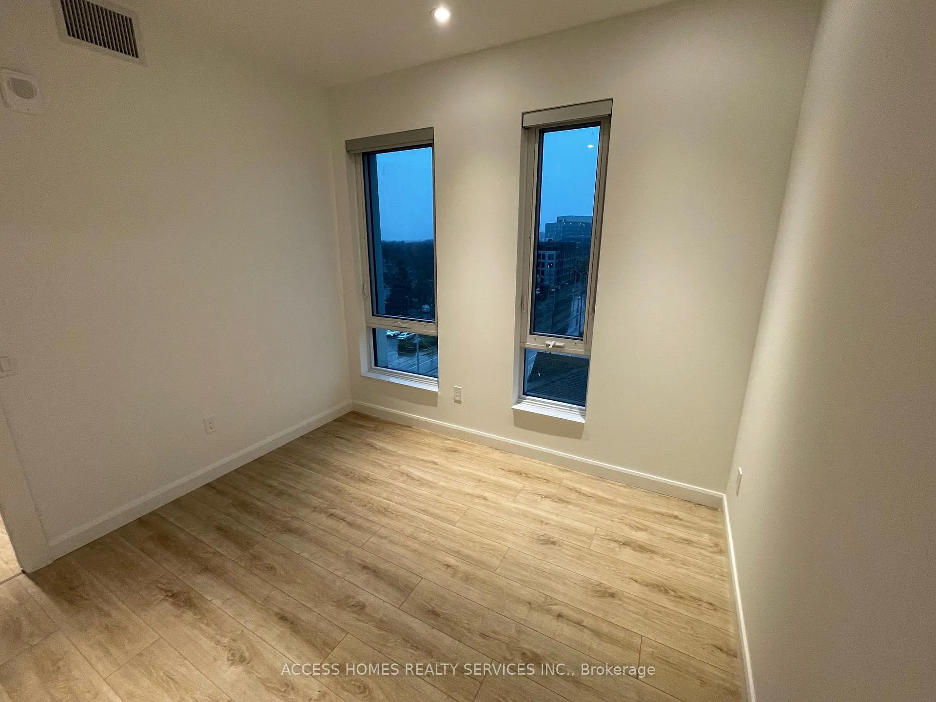 Photo 12 of Unit 601, 741 King Street W, Kitchener, KW Hospital — HOMEH