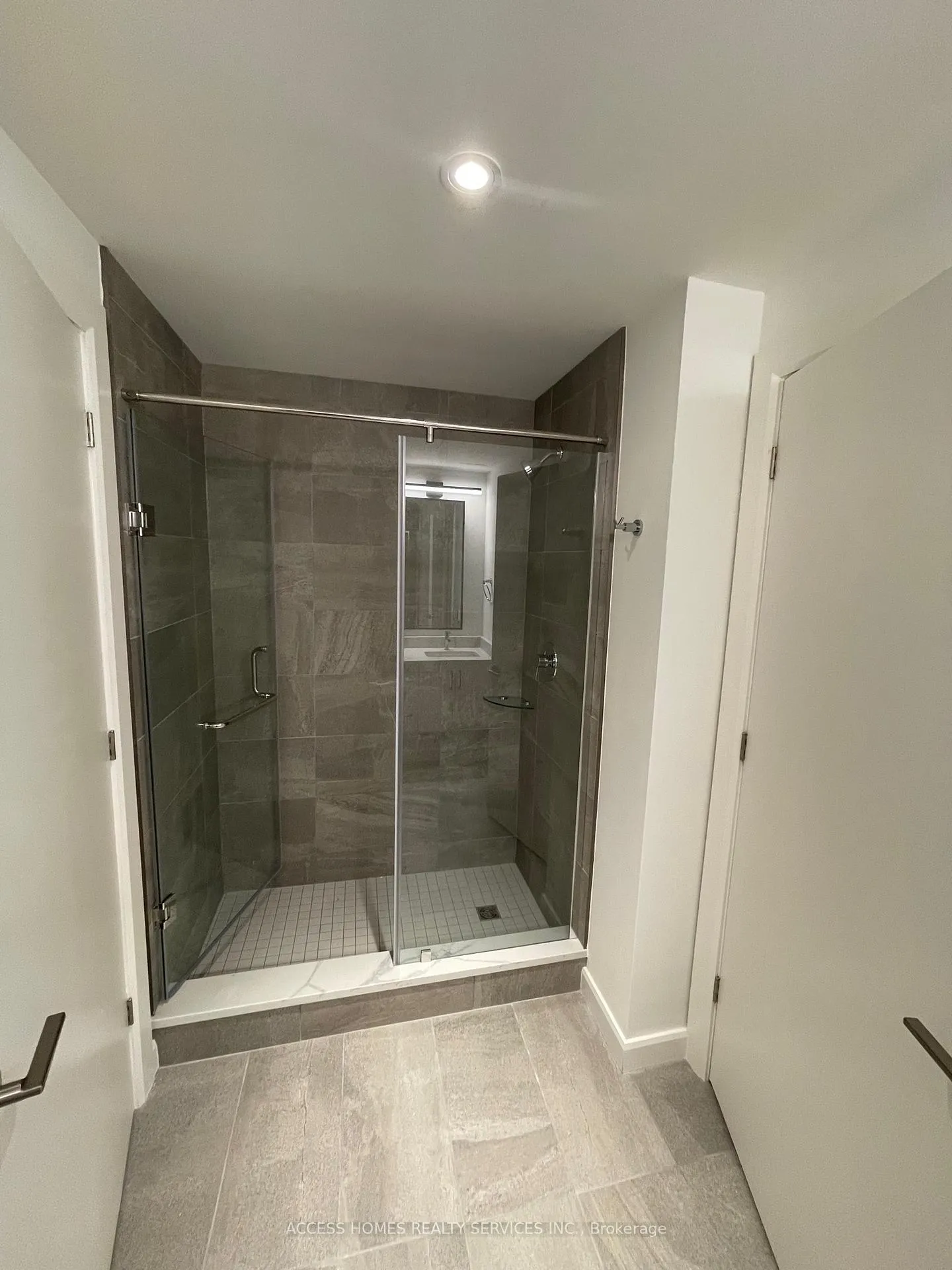Photo 14 of Unit 601, 741 King Street W, Kitchener, KW Hospital — HOMEH