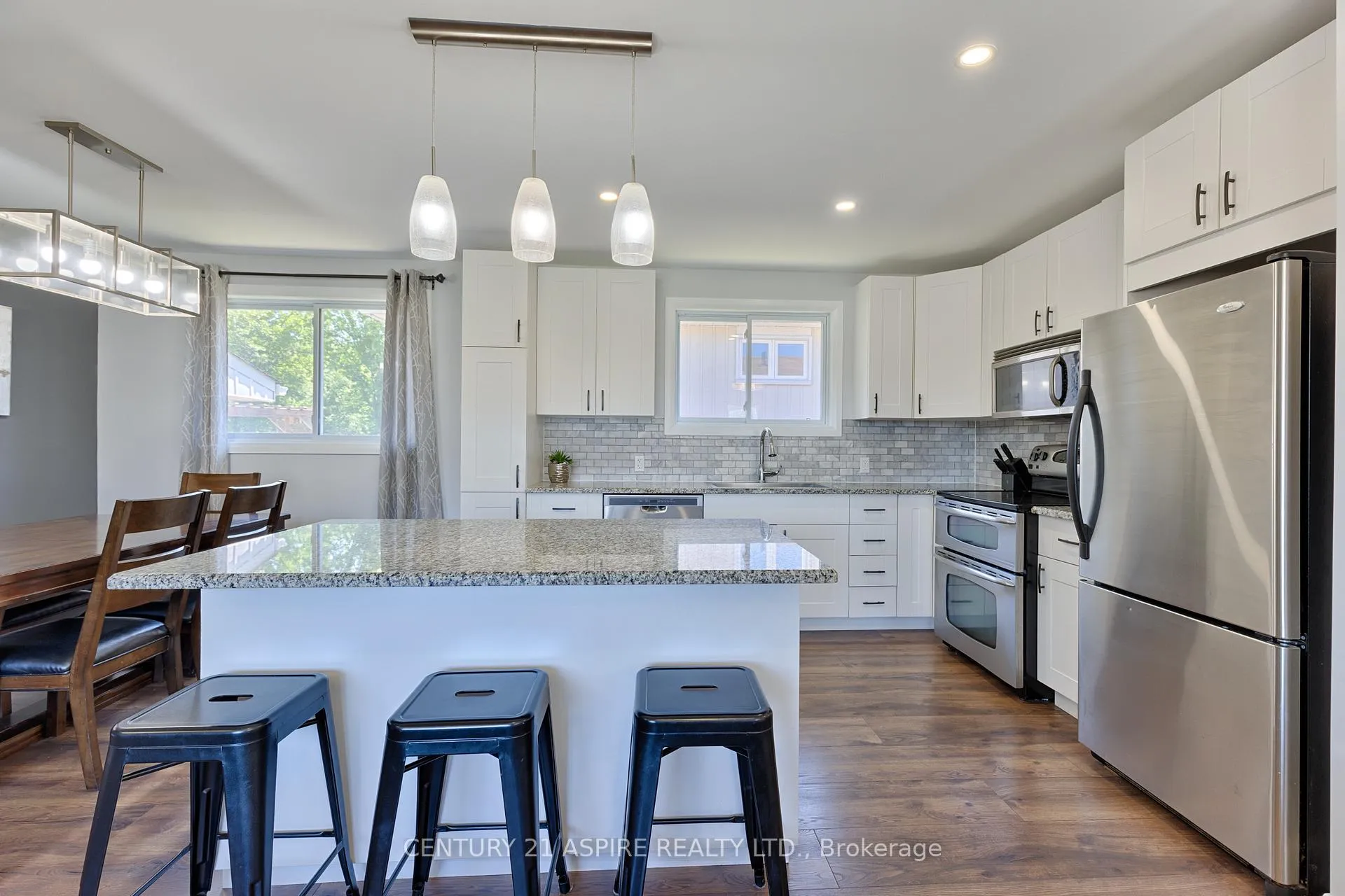 Photo 10 of 17 Maple Avenue, Petawawa — HOMEH