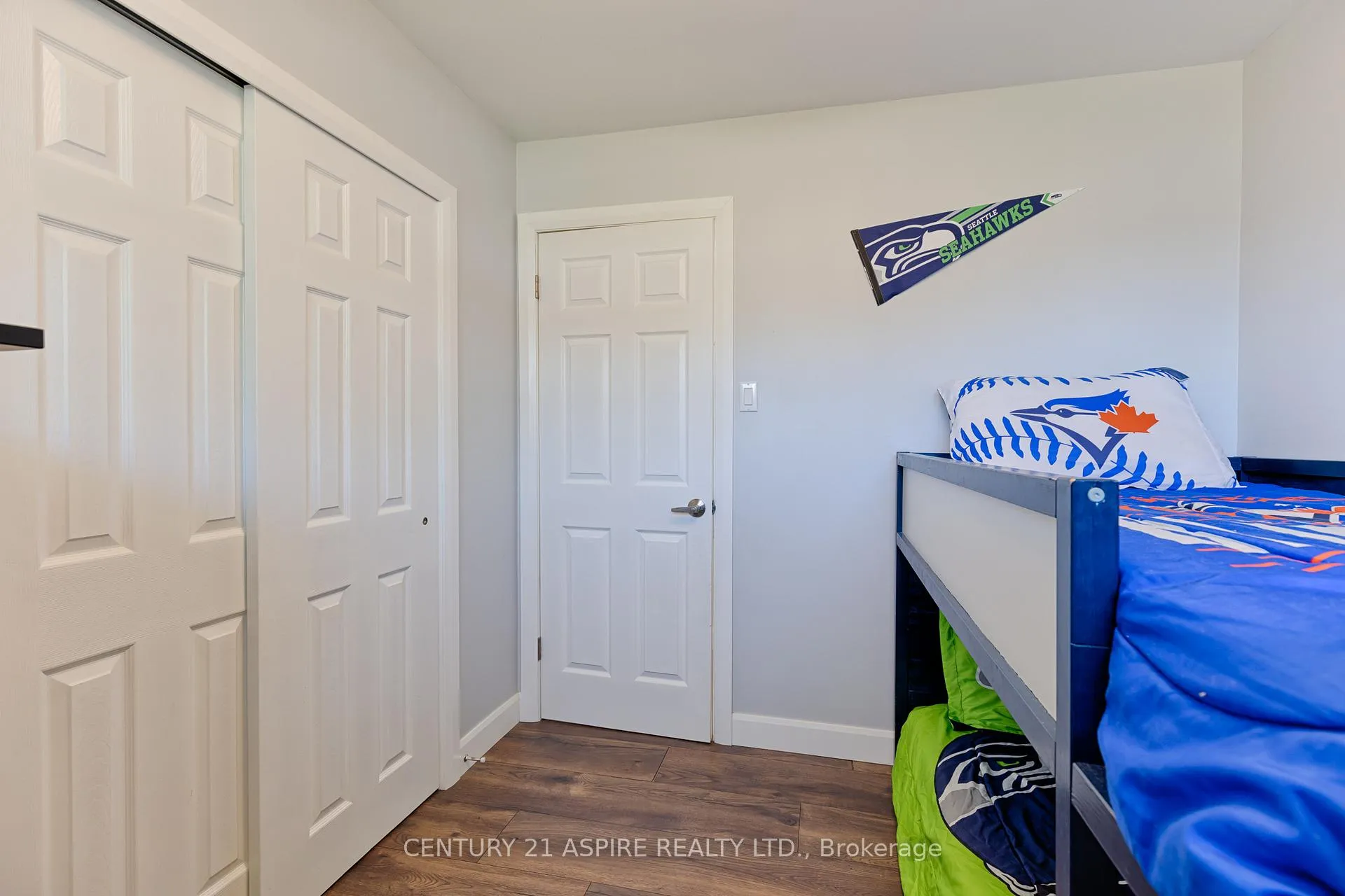 Photo 16 of 17 Maple Avenue, Petawawa — HOMEH