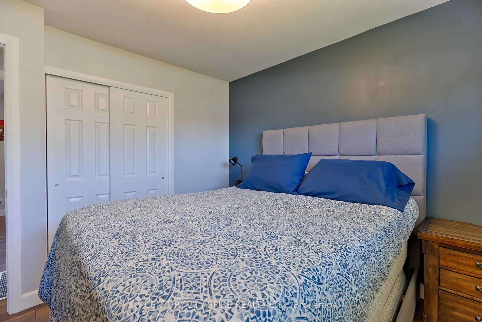 Photo 19 of 17 Maple Avenue, Petawawa — HOMEH