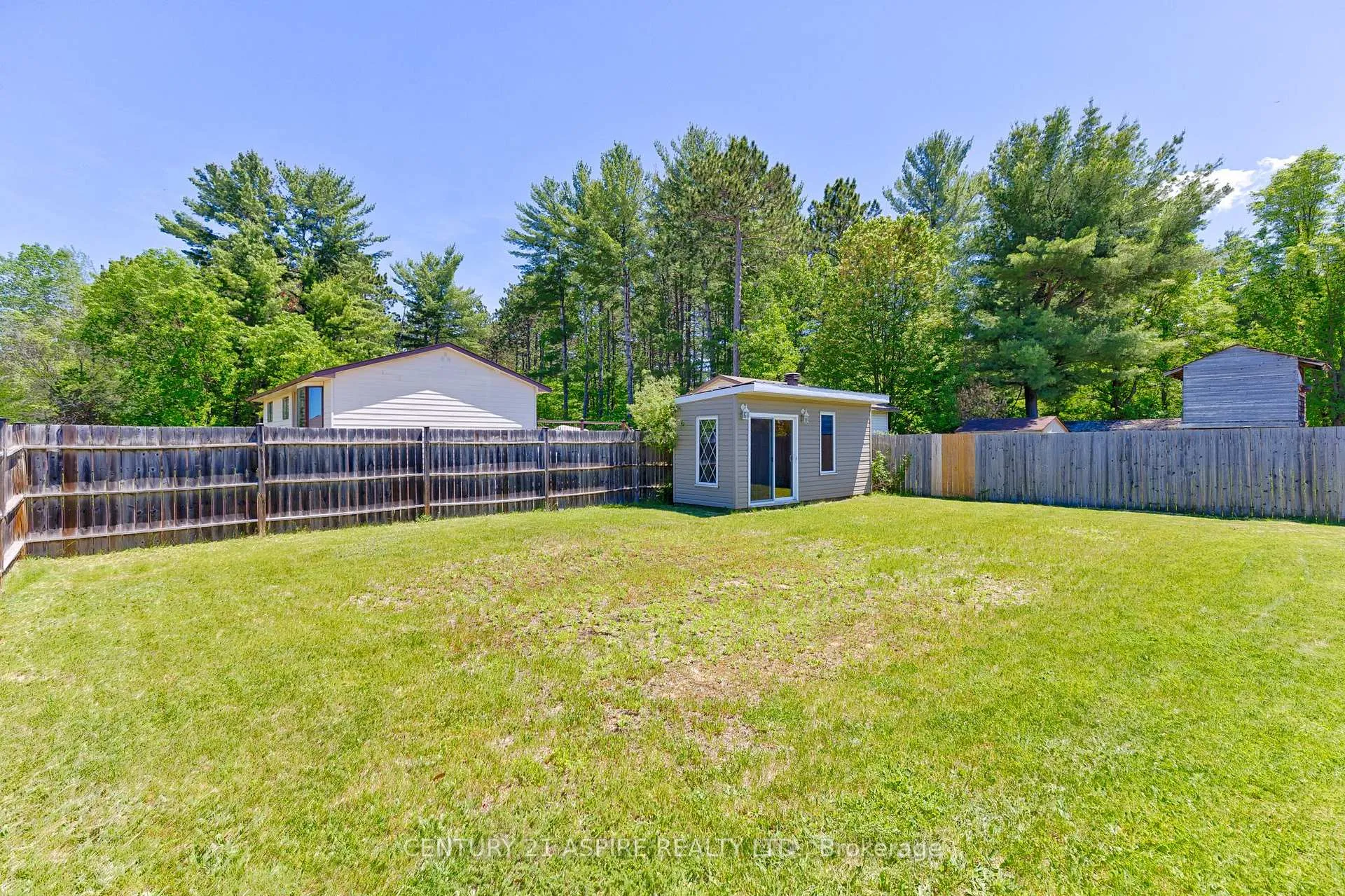 Photo 38 of 17 Maple Avenue, Petawawa — HOMEH