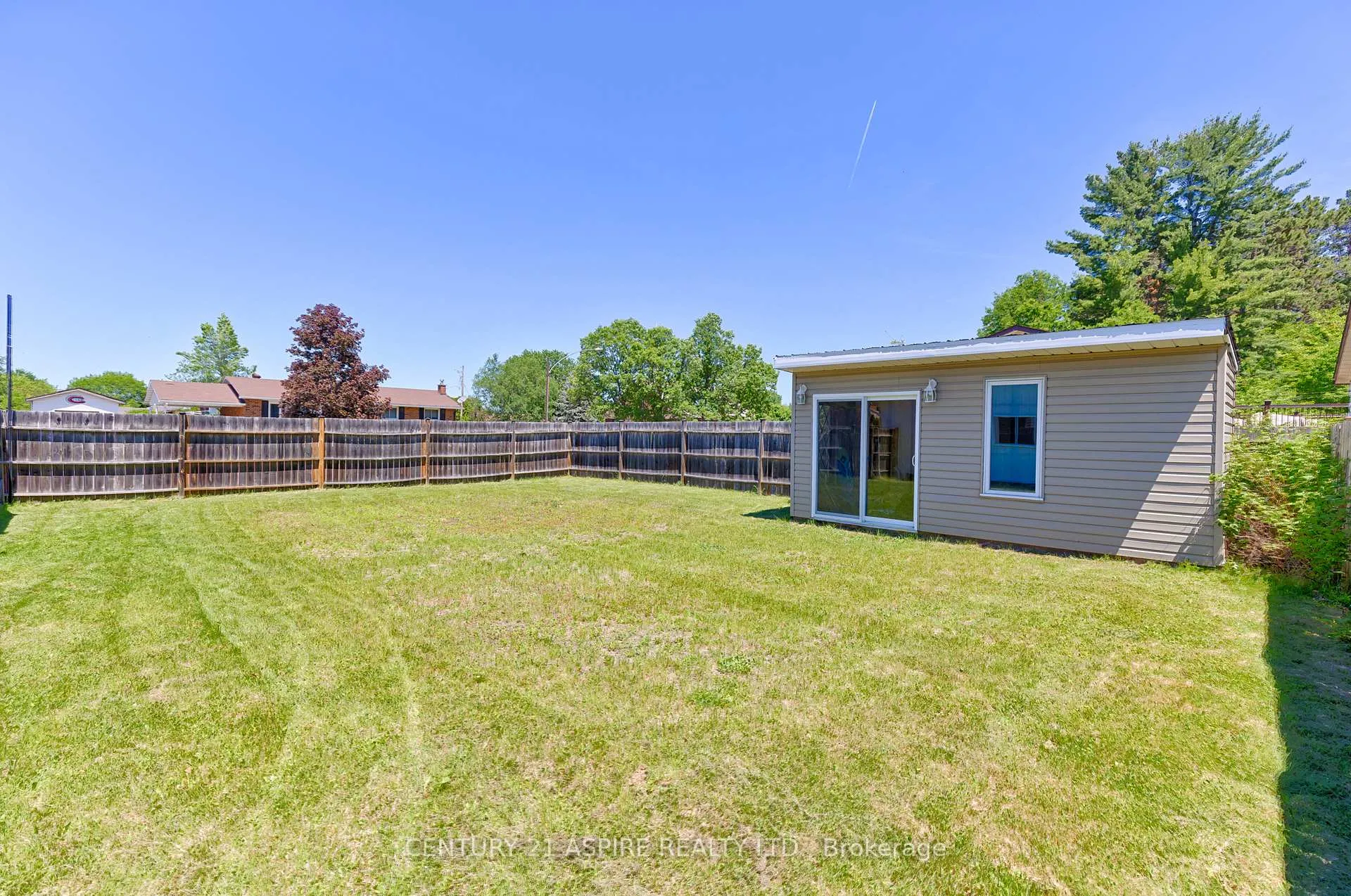 Photo 39 of 17 Maple Avenue, Petawawa — HOMEH