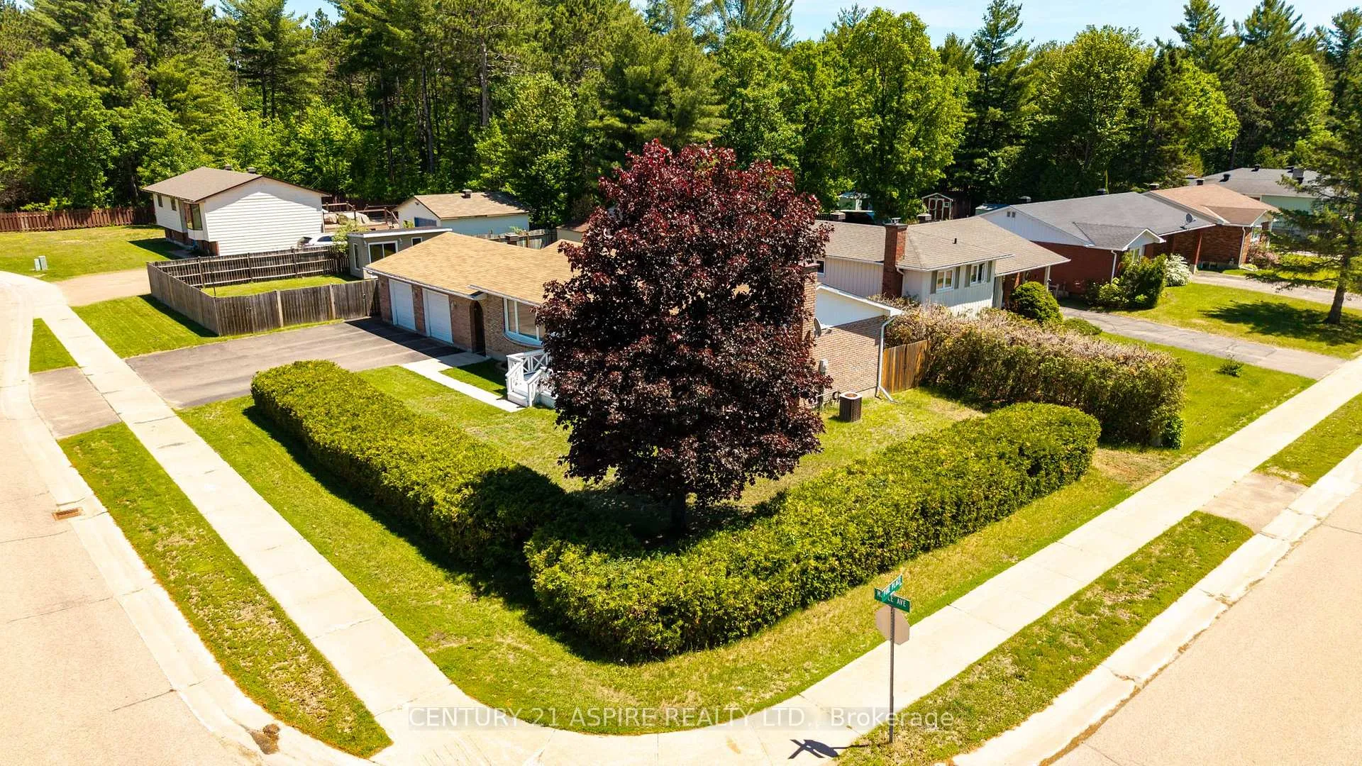 Photo 41 of 17 Maple Avenue, Petawawa — HOMEH