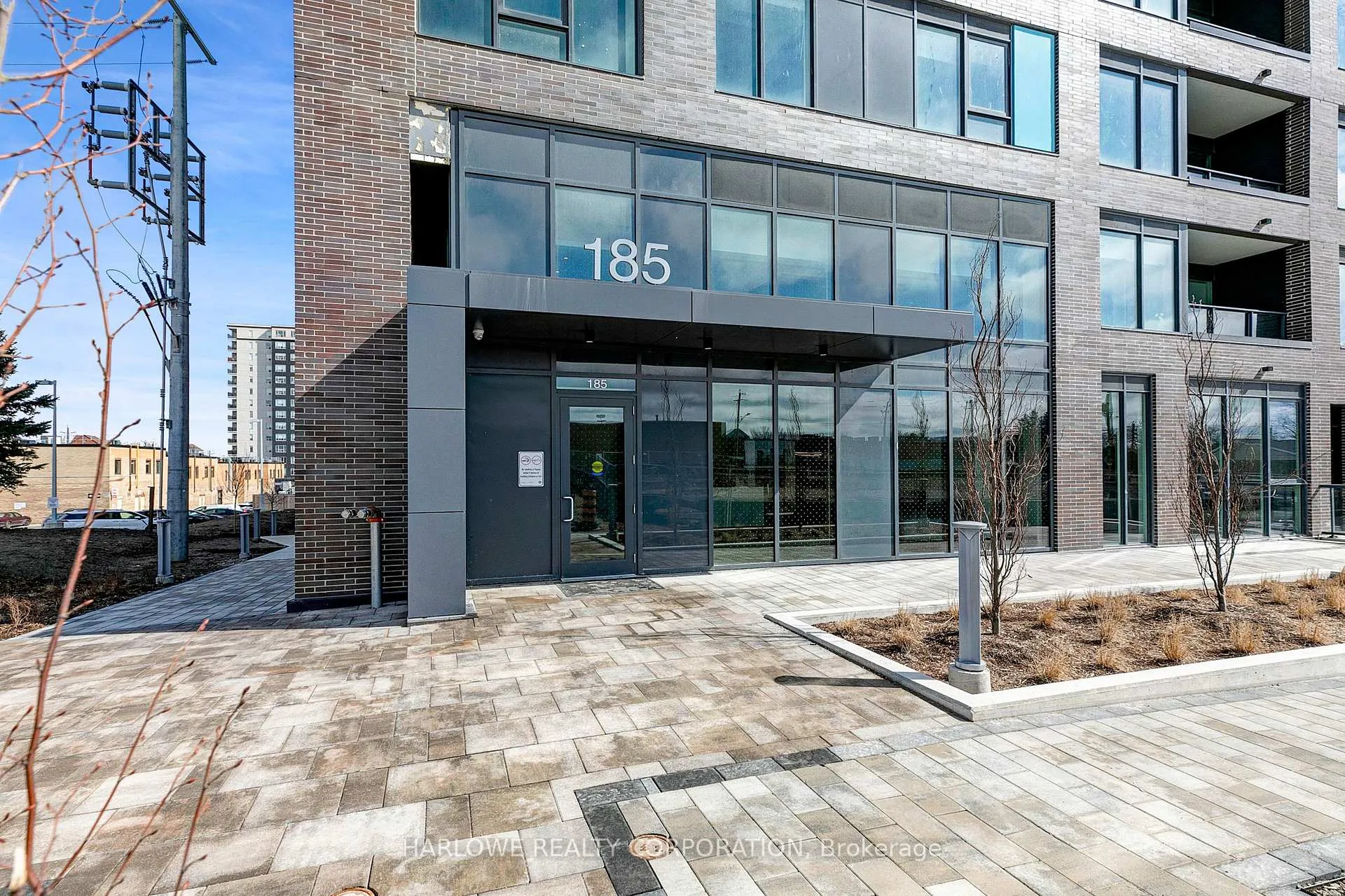 Photo of Unit 1204, 185 Deerfield Road