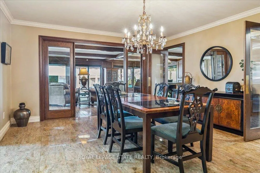 Photo 12 of 7 Lakegate Drive, Hamilton, Stoney Creek — HOMEH