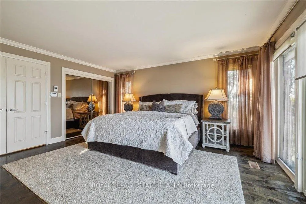 Photo 23 of 7 Lakegate Drive, Hamilton, Stoney Creek — HOMEH