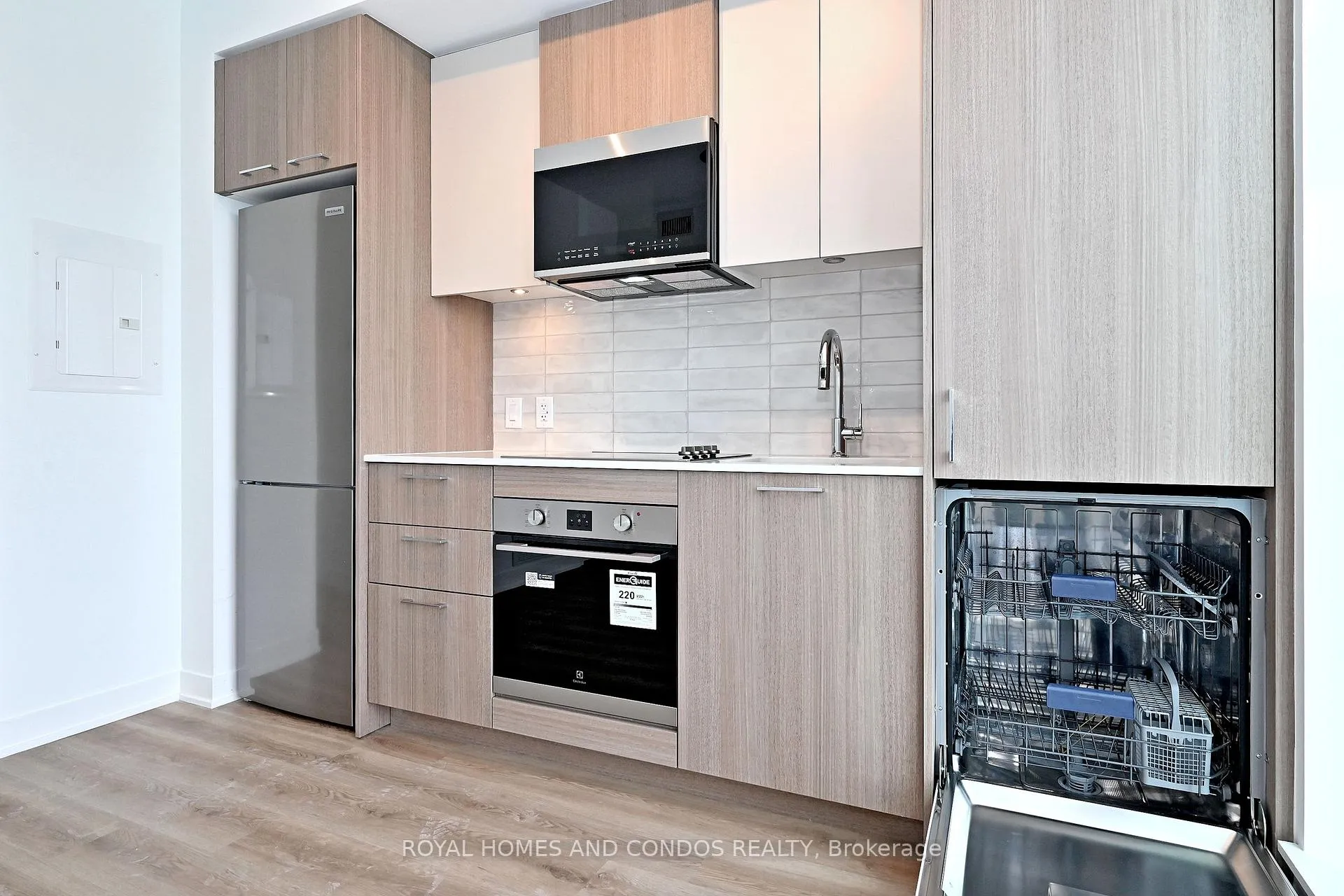 Photo 18 of Unit 1510, 10 Oak Street, Toronto, Regent Park — HOMEH