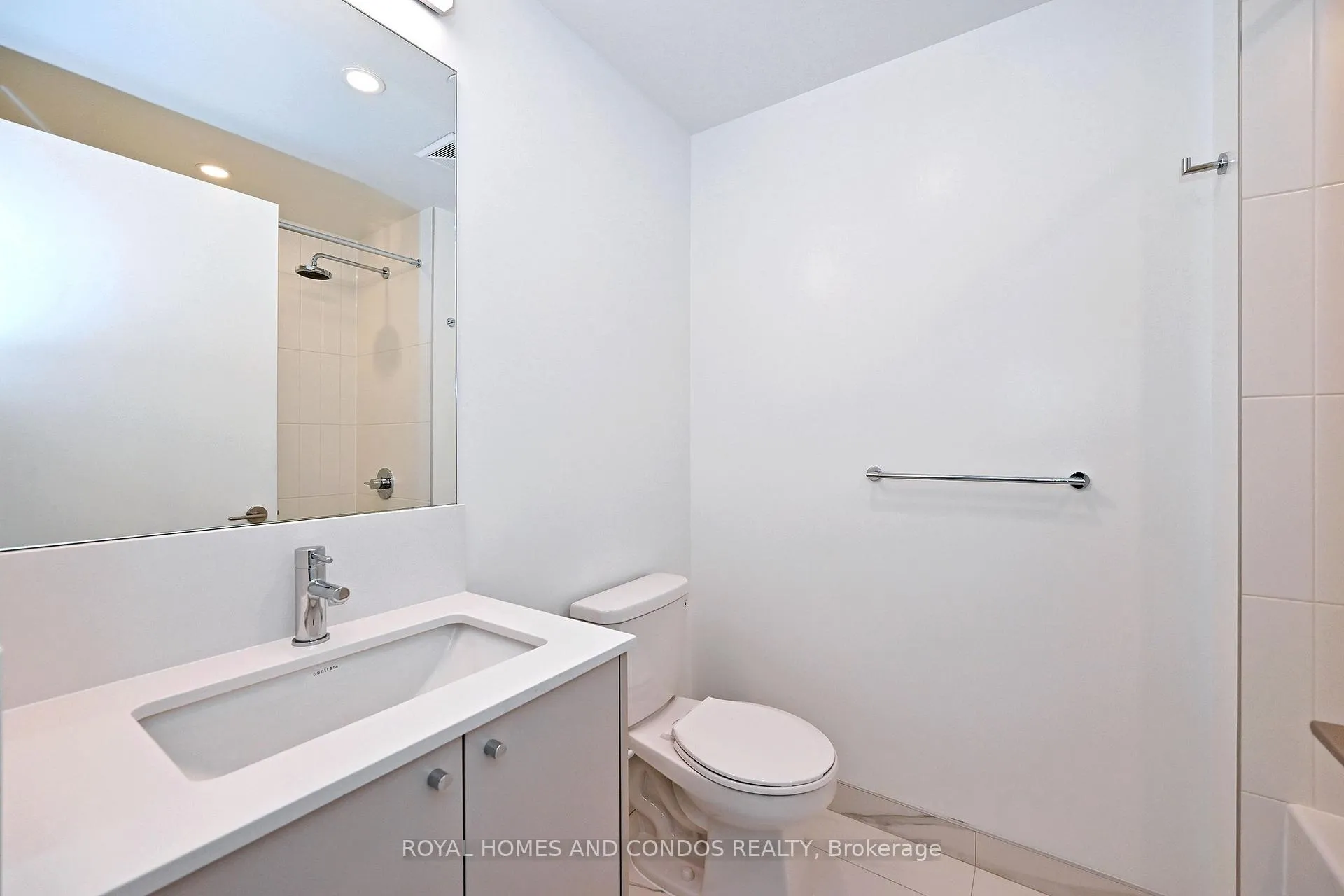 Photo 23 of Unit 1510, 10 Oak Street, Toronto, Regent Park — HOMEH