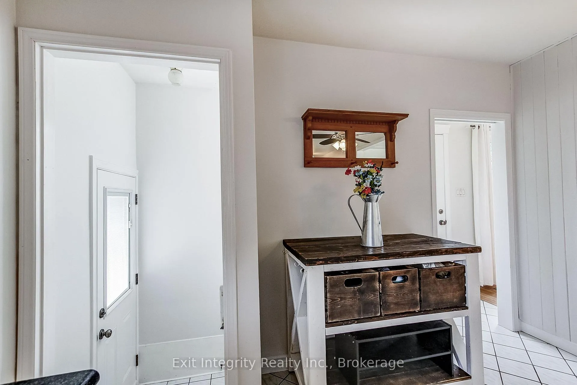 Photo 19 of 134 Norfolk Avenue, Cambridge — HOMEH