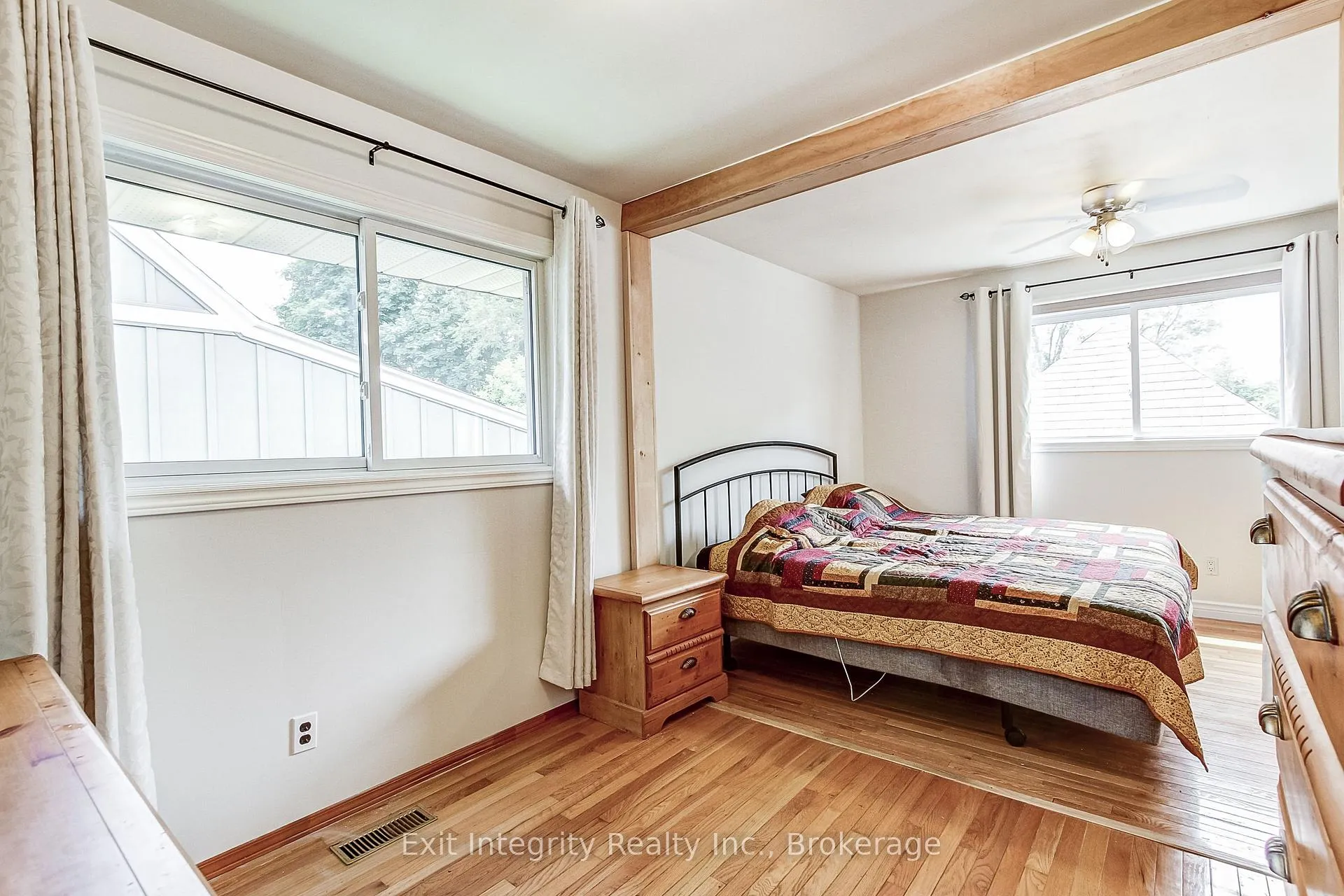 Photo 26 of 134 Norfolk Avenue, Cambridge — HOMEH