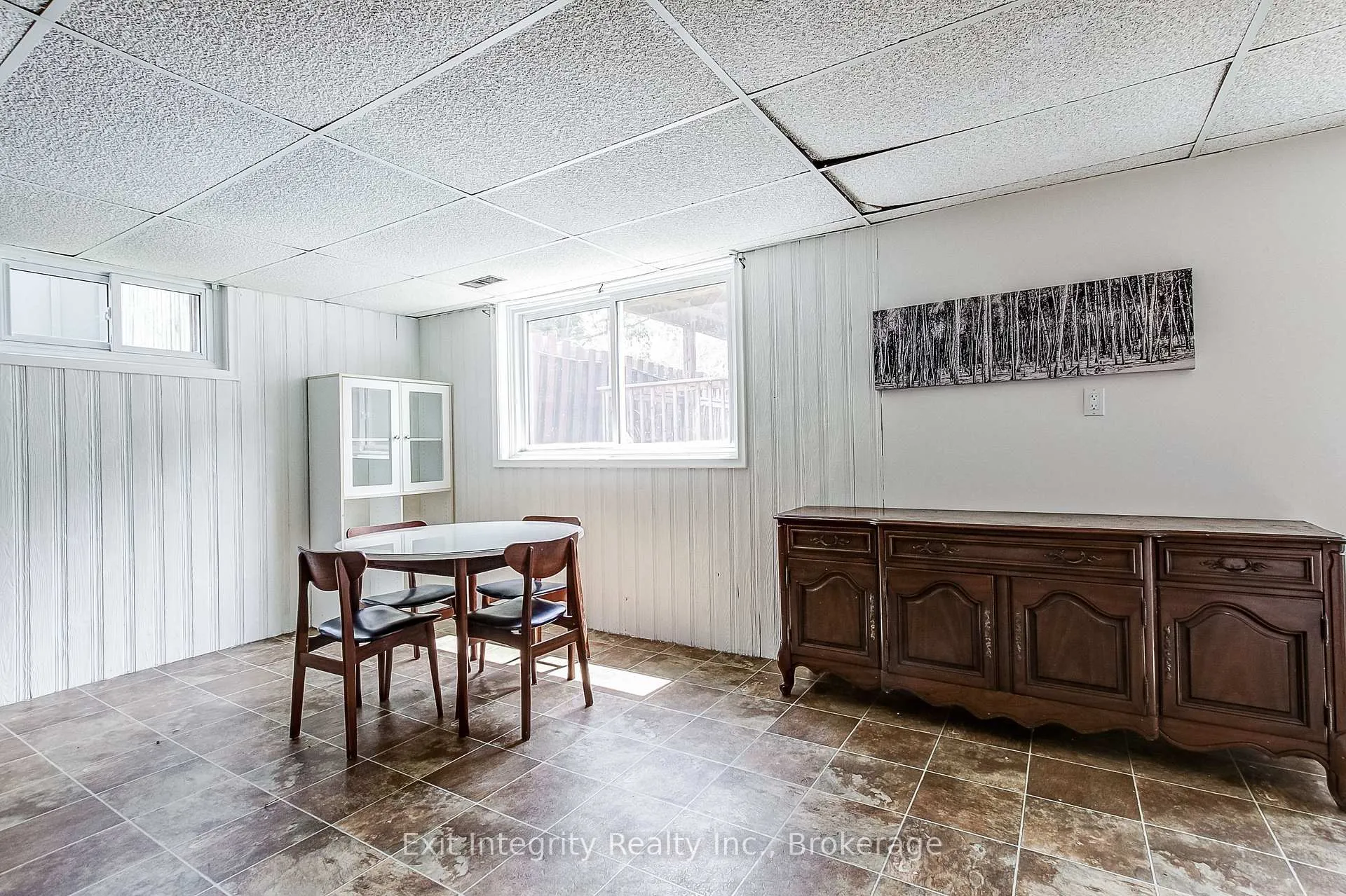 Photo 33 of 134 Norfolk Avenue, Cambridge — HOMEH