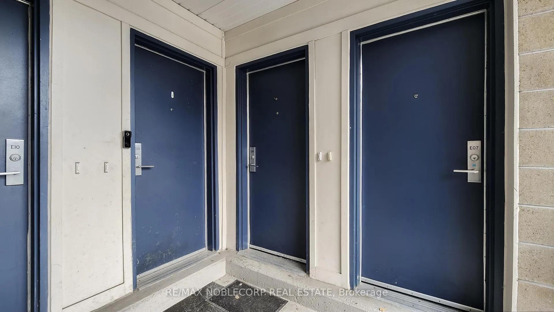Photo 23 of Unit E08, 26 Bruce Street, Vaughan, East Woodbridge — HOMEH
