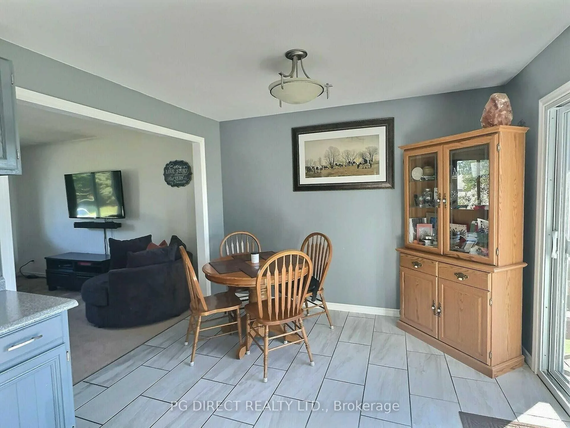 Photo 5 of 5221 Algonquin Road, Augusta, Augusta Twp — HOMEH