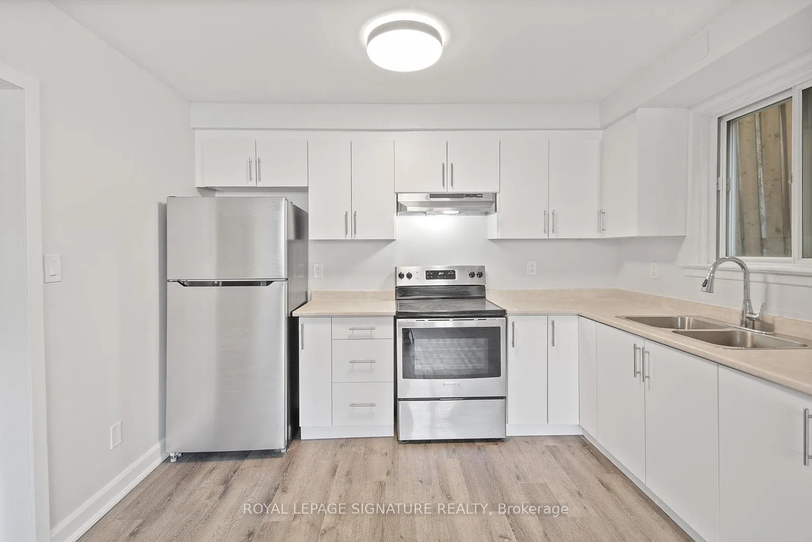 Front of Unit 1, 46 Albert Avenue